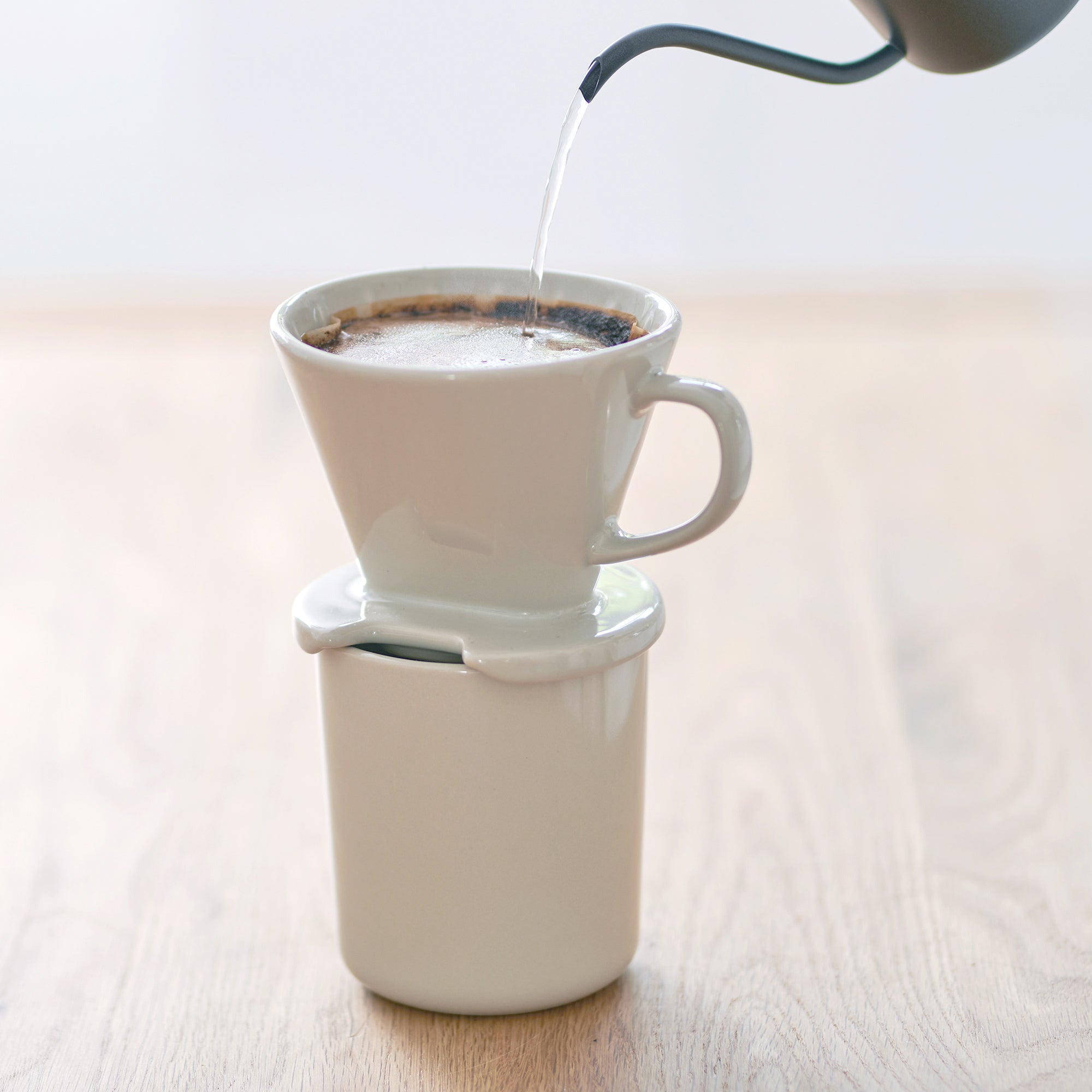 Stoneware Coffee Dripper - Gray Beige - Image 2