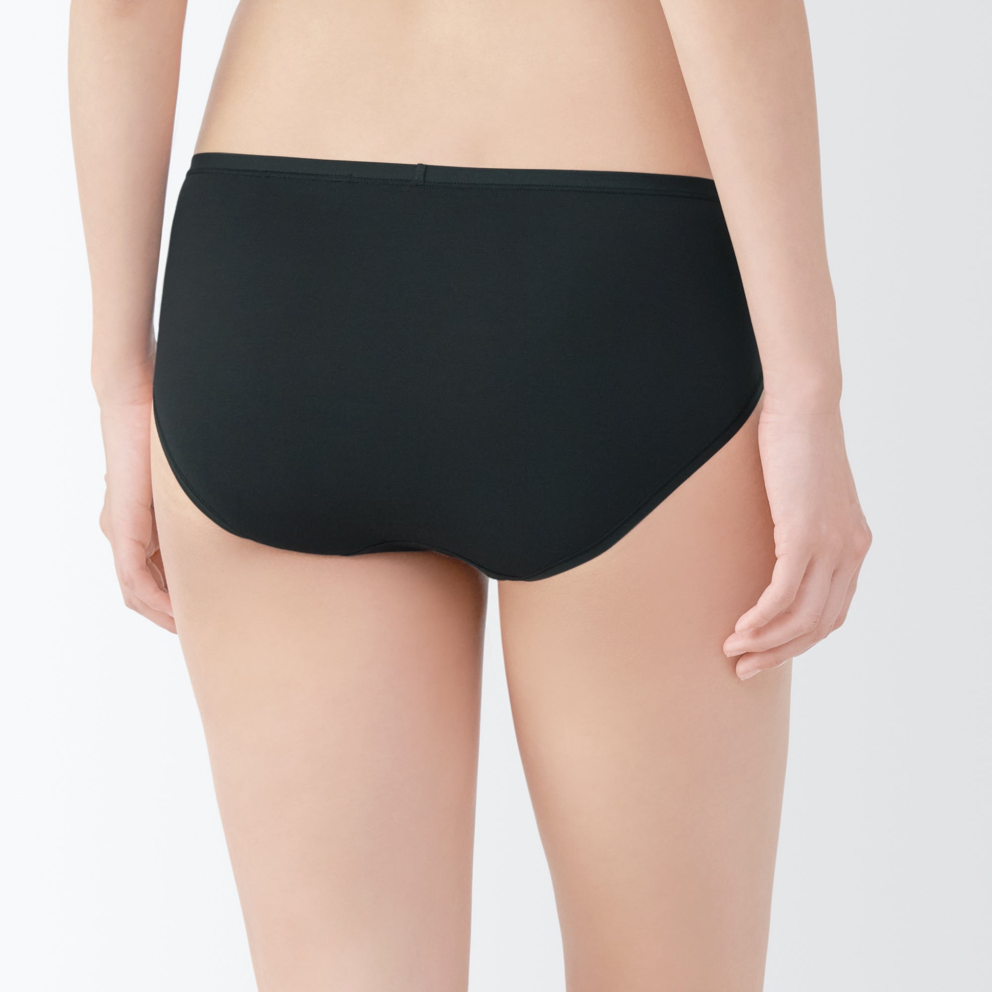 Lyocell Blend Low-Rise Shorts - Image 12