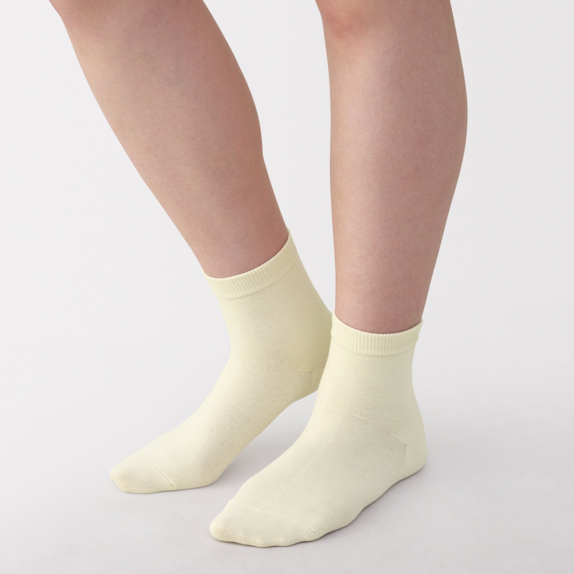 Loose Top Short Socks - Image 7