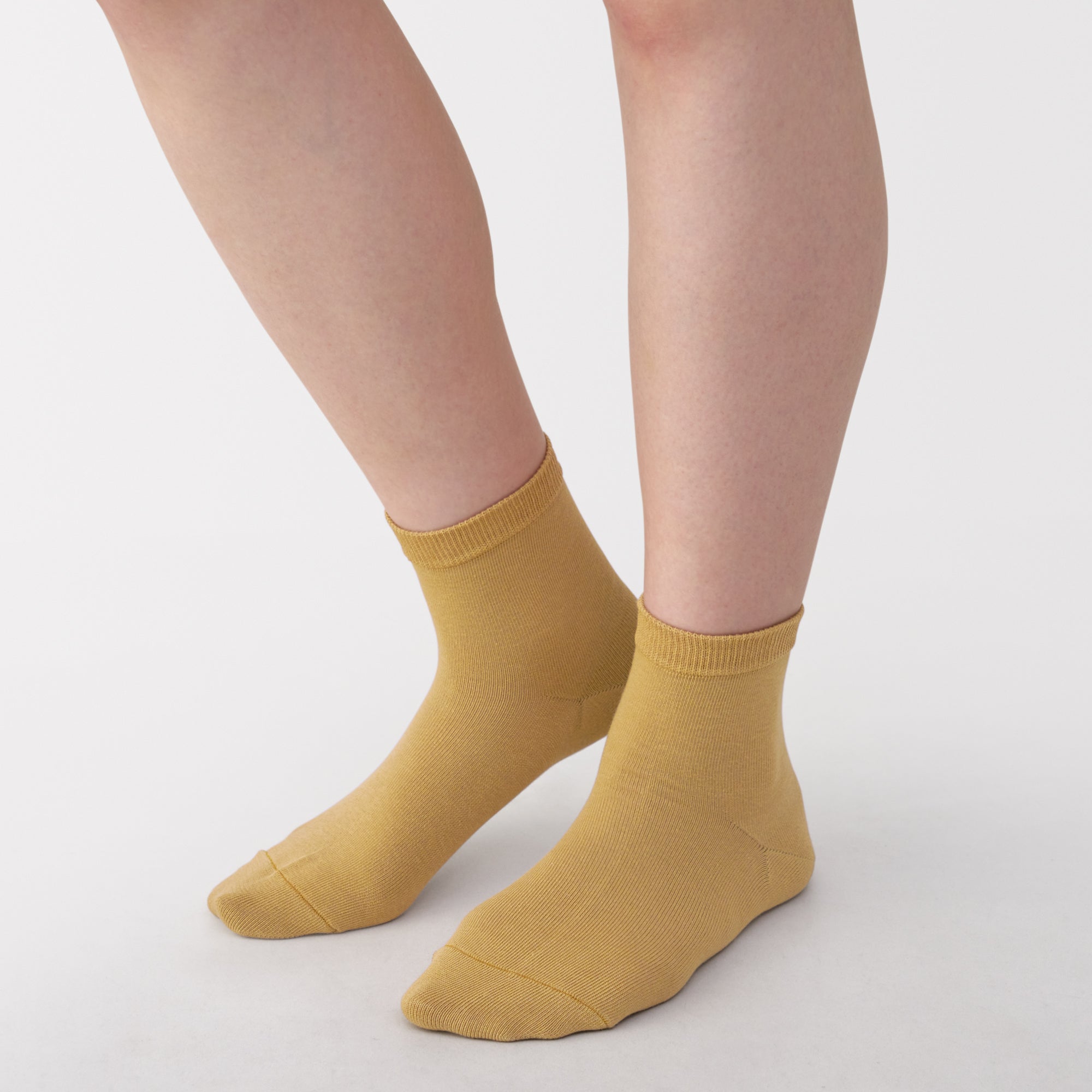 Loose Top Short Socks - Image 5
