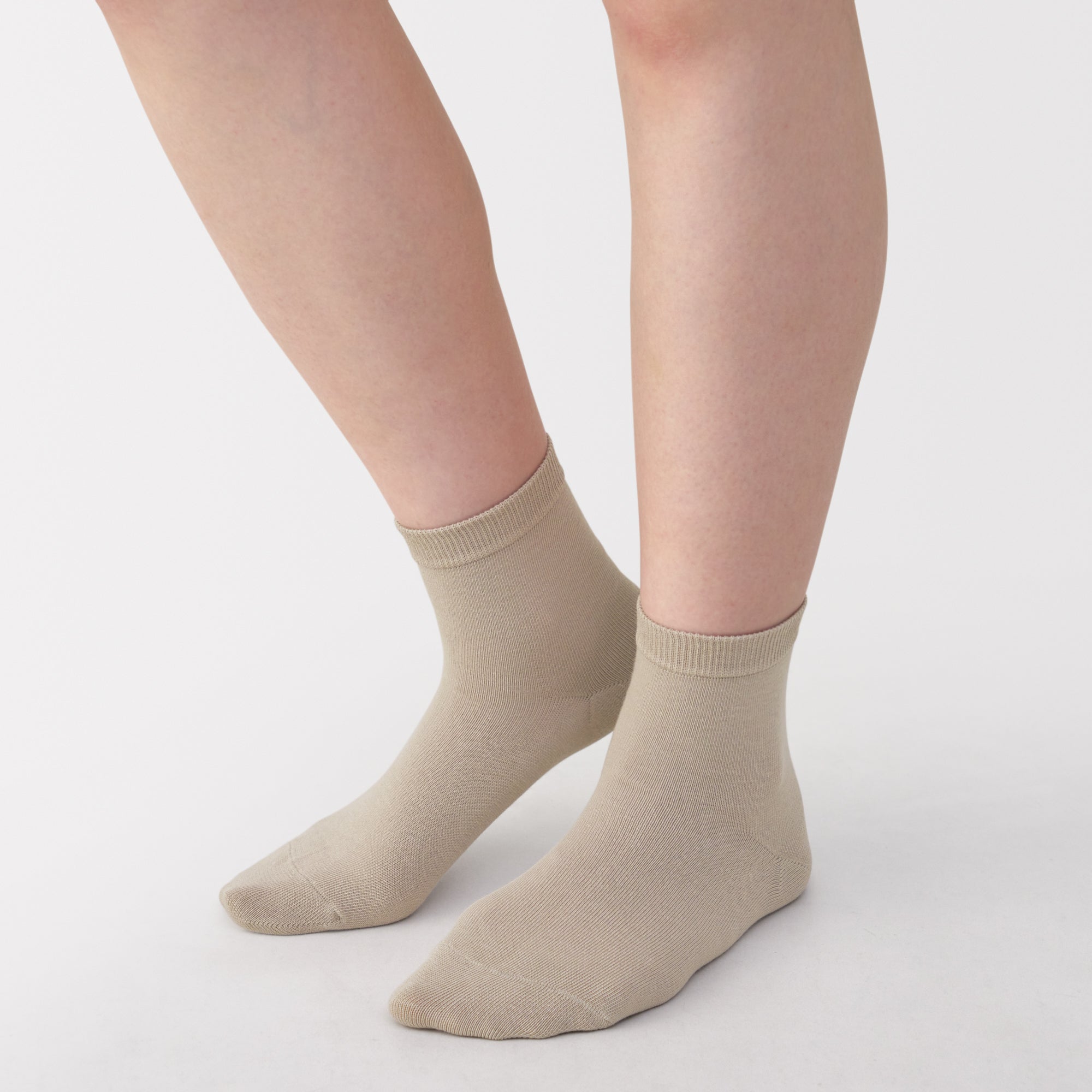Loose Top Short Socks - Image 13