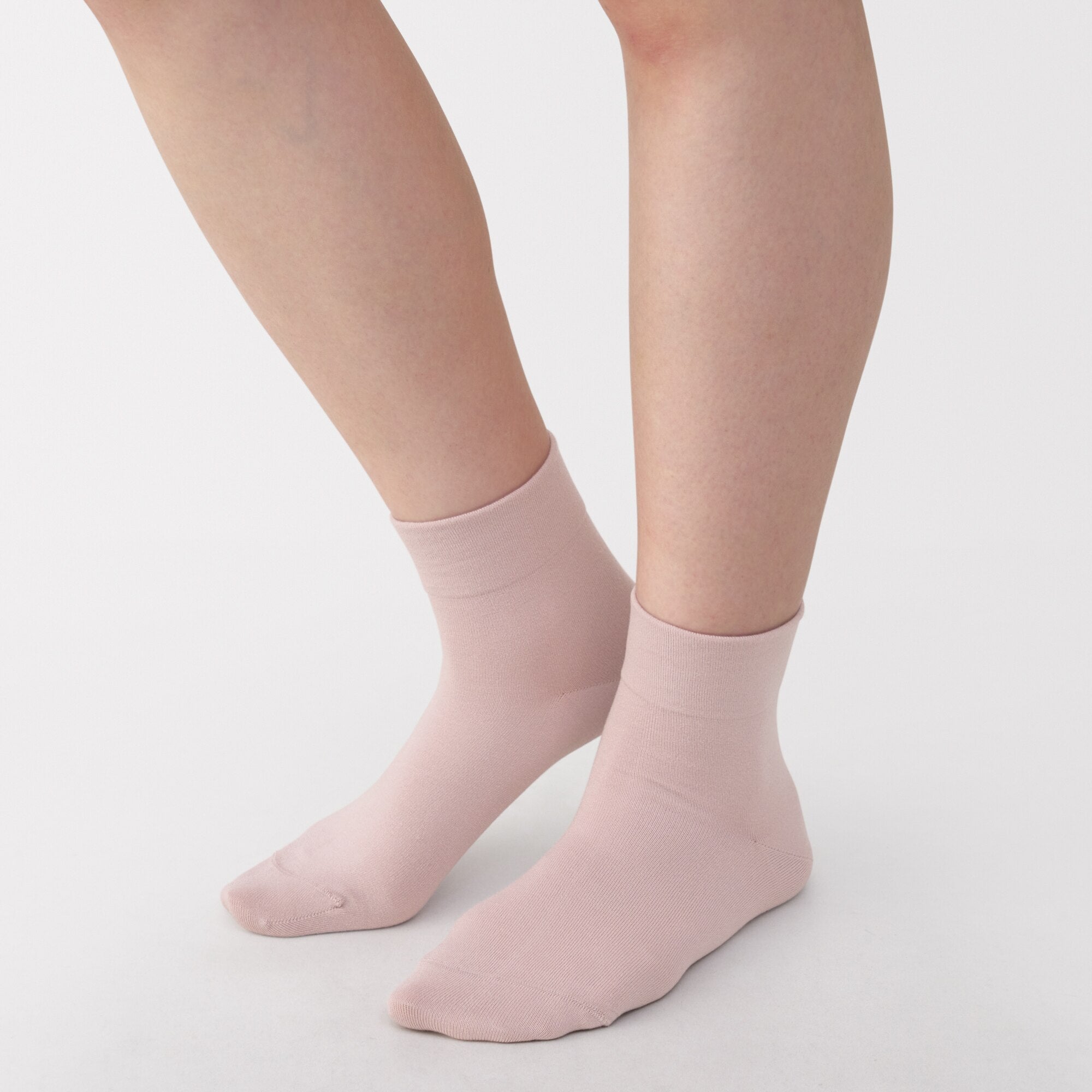 Loose Top Short Socks - Image 14