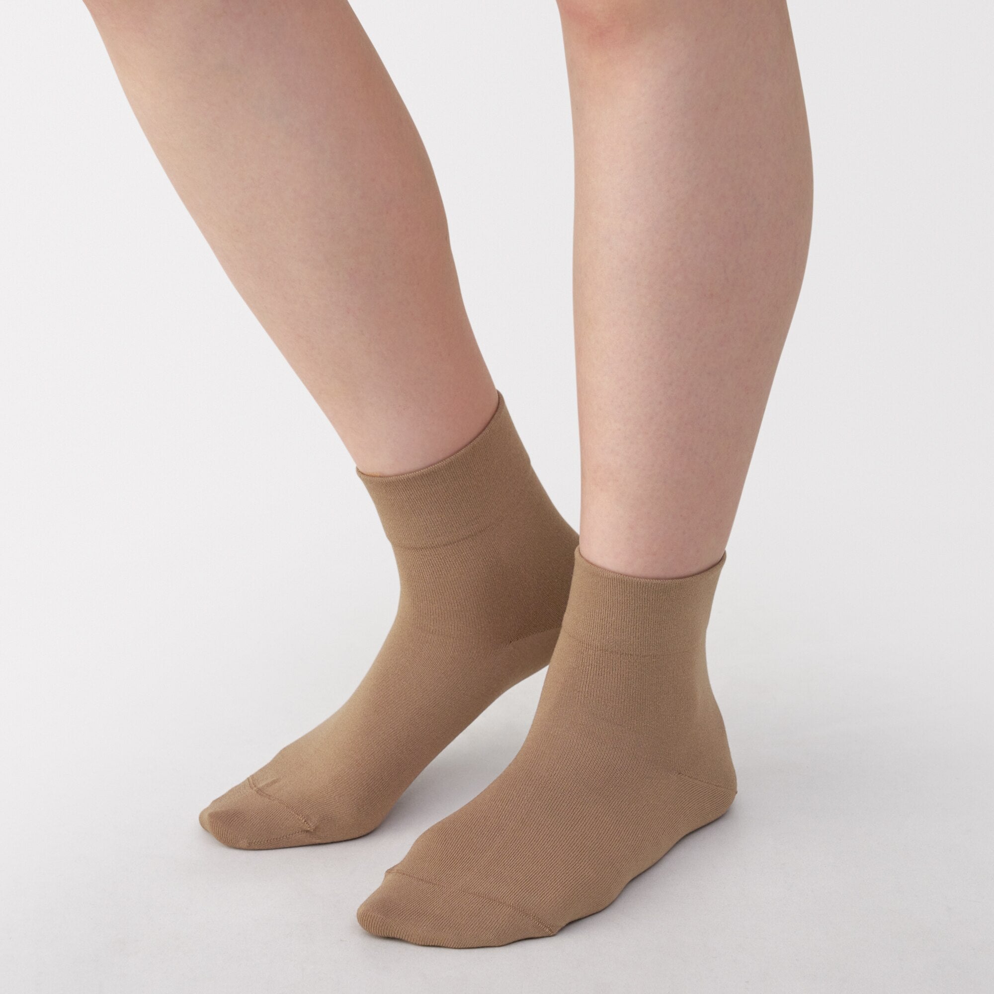 Loose Top Short Socks - Image 12