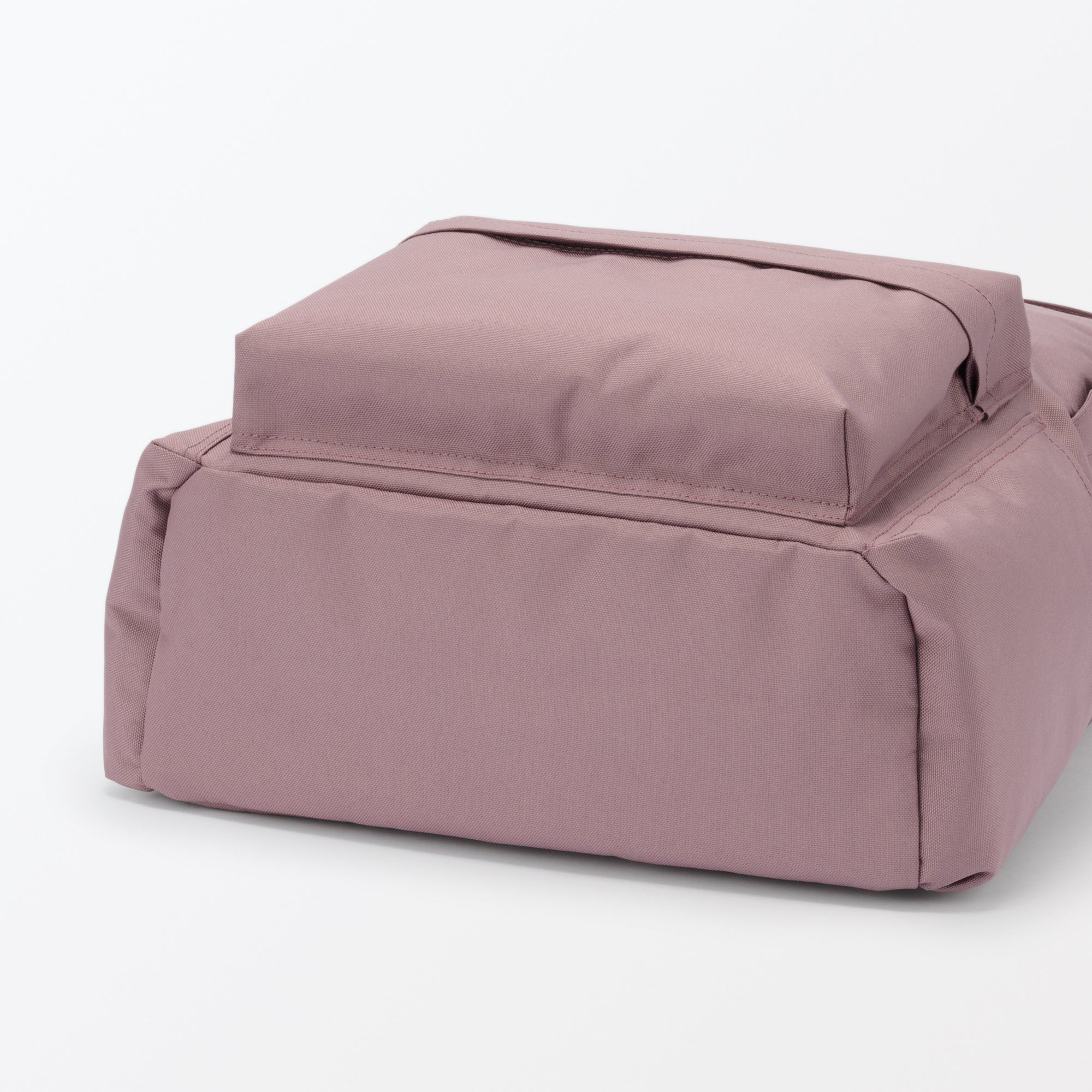 Less Tiring Water Repellent Backpack - Image 5