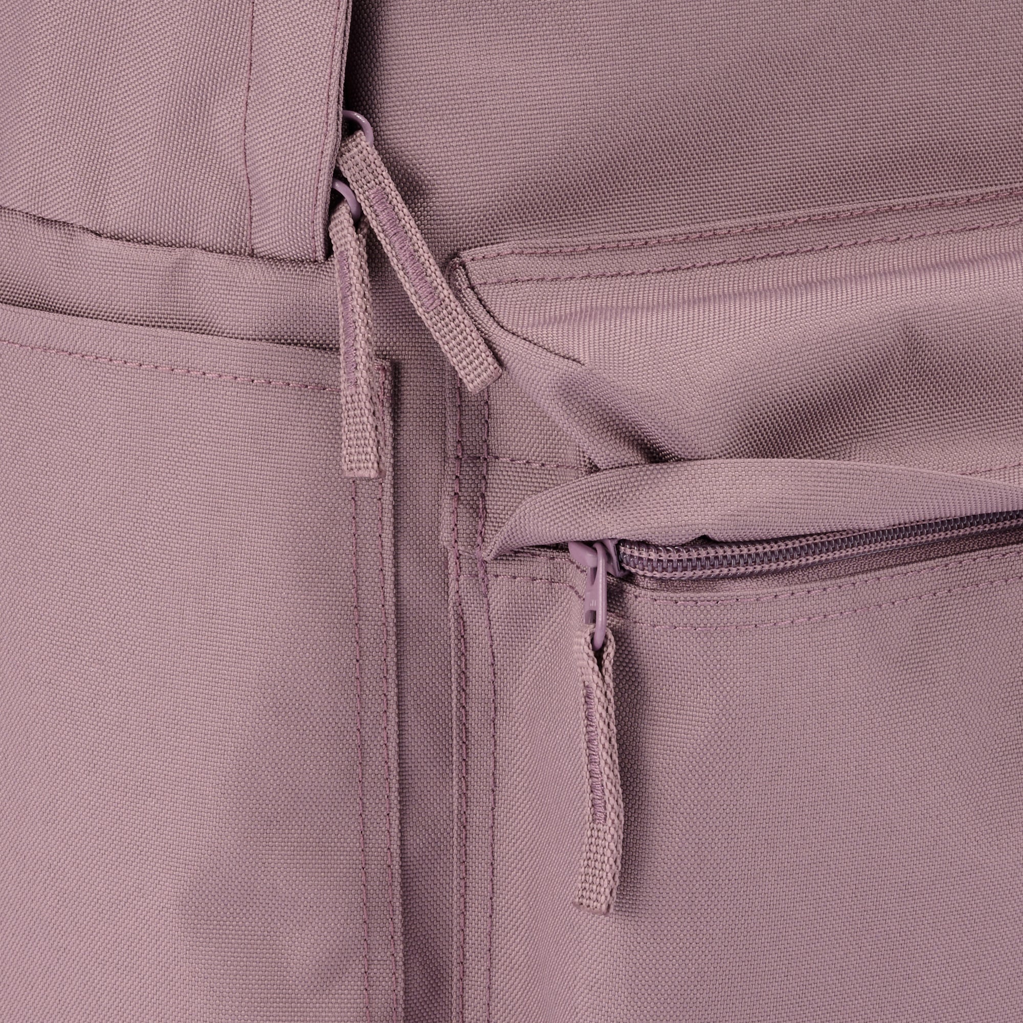 Less Tiring Water Repellent Backpack - Image 7