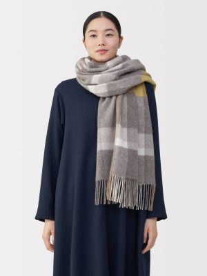 Fluffy Wool Blanket Stole