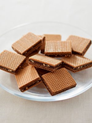 Double Chocolate Cream Wafers with Peanuts