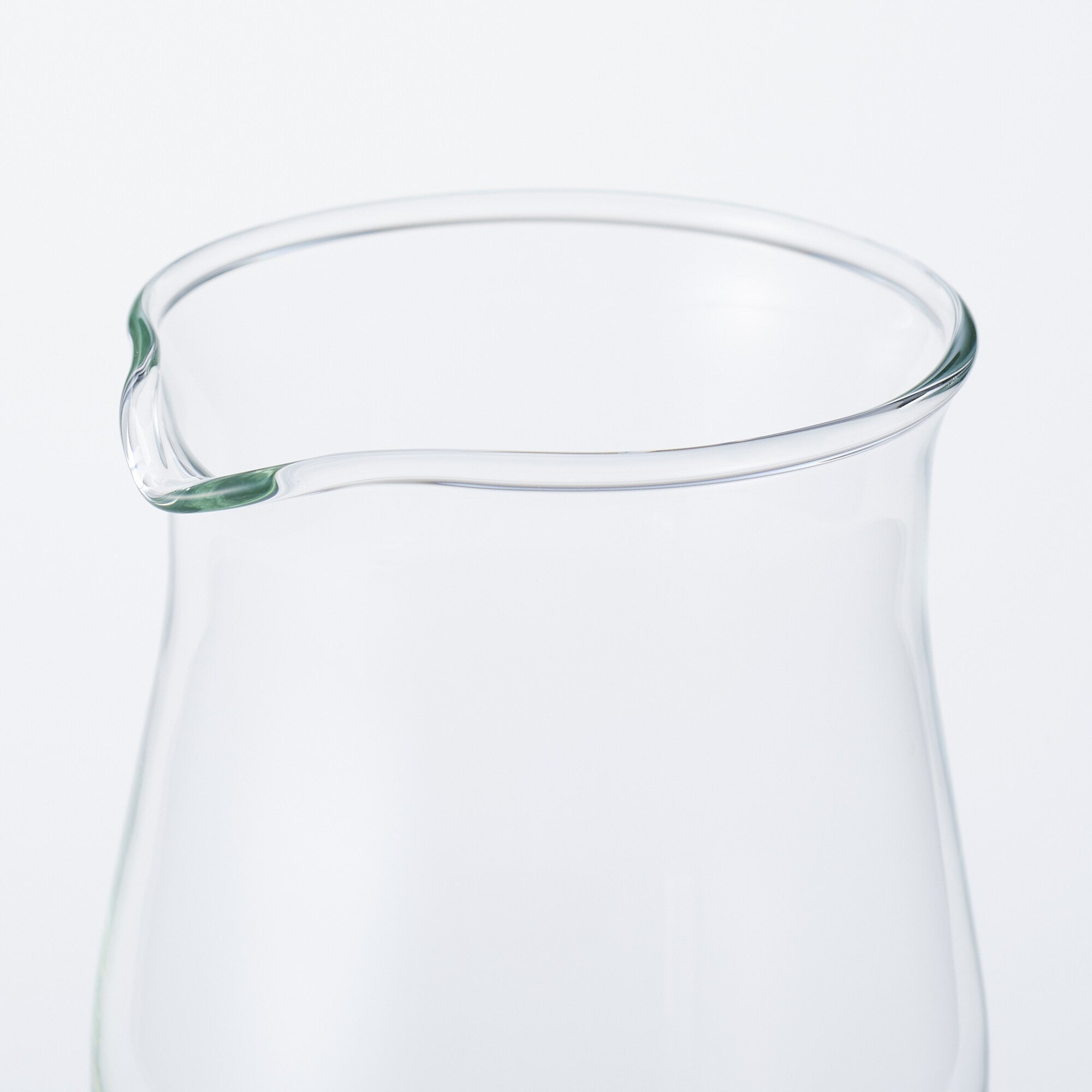 Heat Resistant Glass Round Pitcher - Image 7