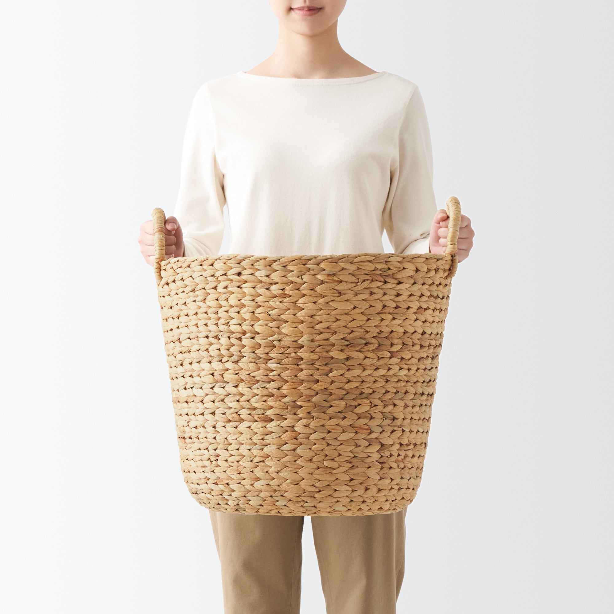 Water Hyacinth Basket with Handles - Round - Large Dia. 17.7 x H15.7 - Image 2