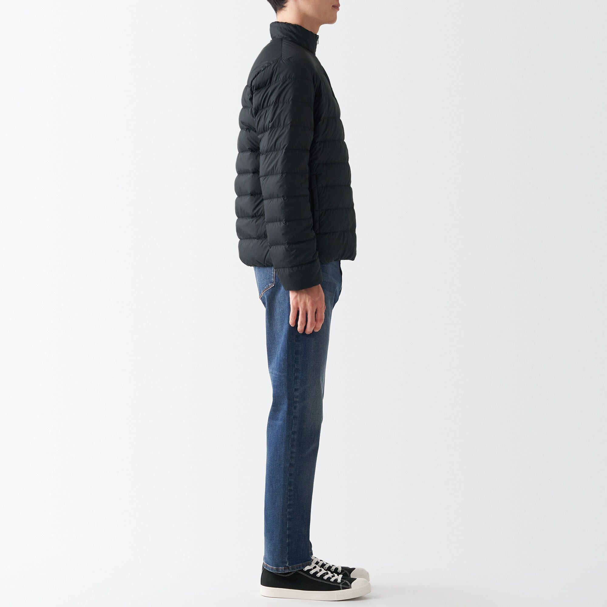 Men's Recycled Nylon Lightweight Down Jacket - Image 5