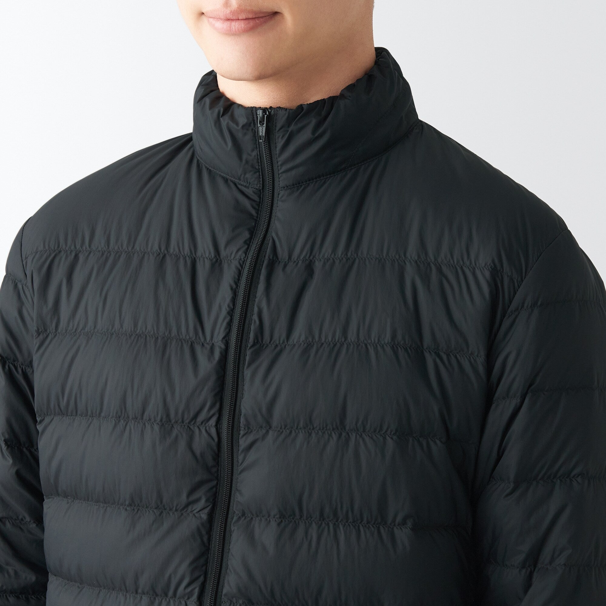 Men's Recycled Nylon Lightweight Down Jacket - Image 8