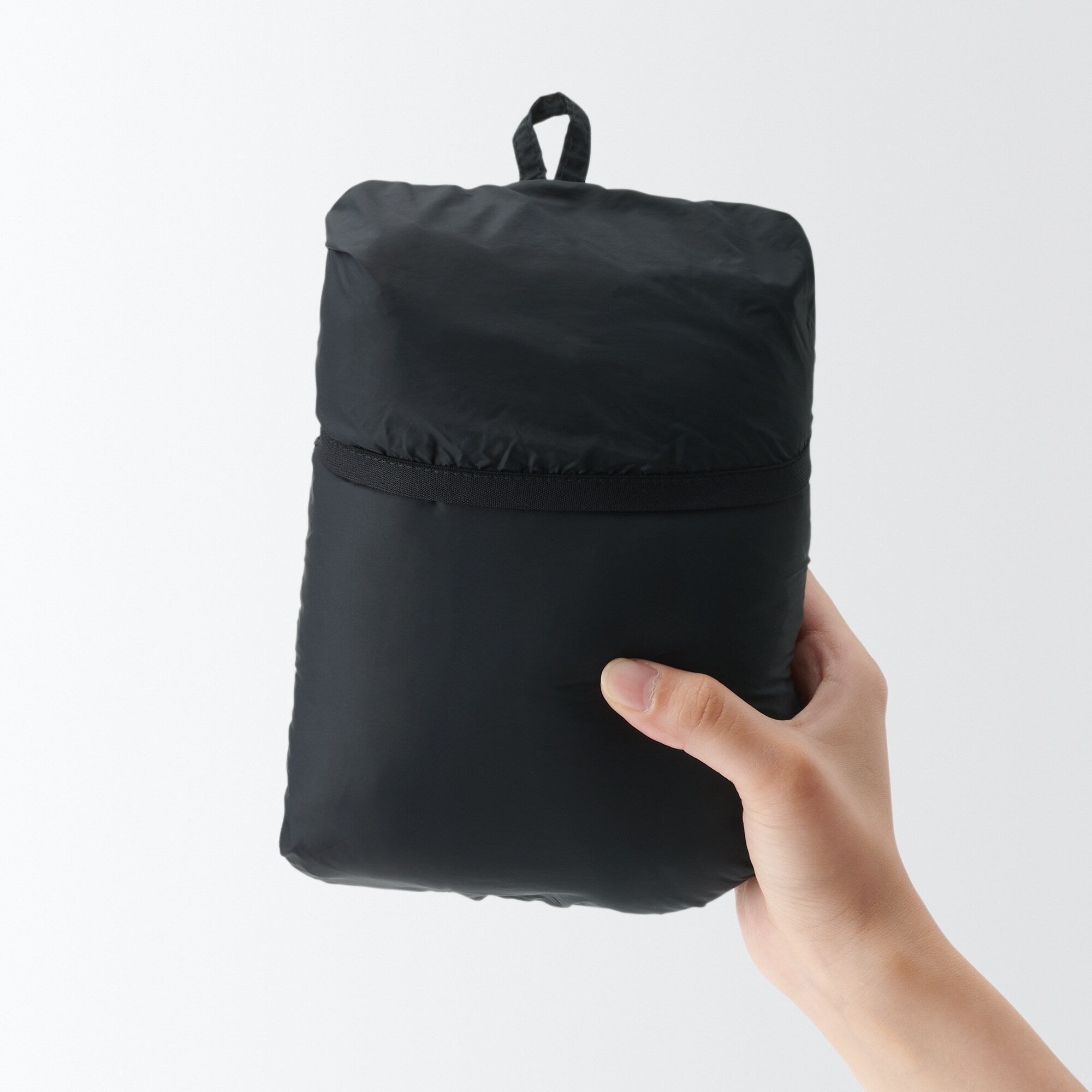 Men's Recycled Nylon Lightweight Down Jacket - Image 10