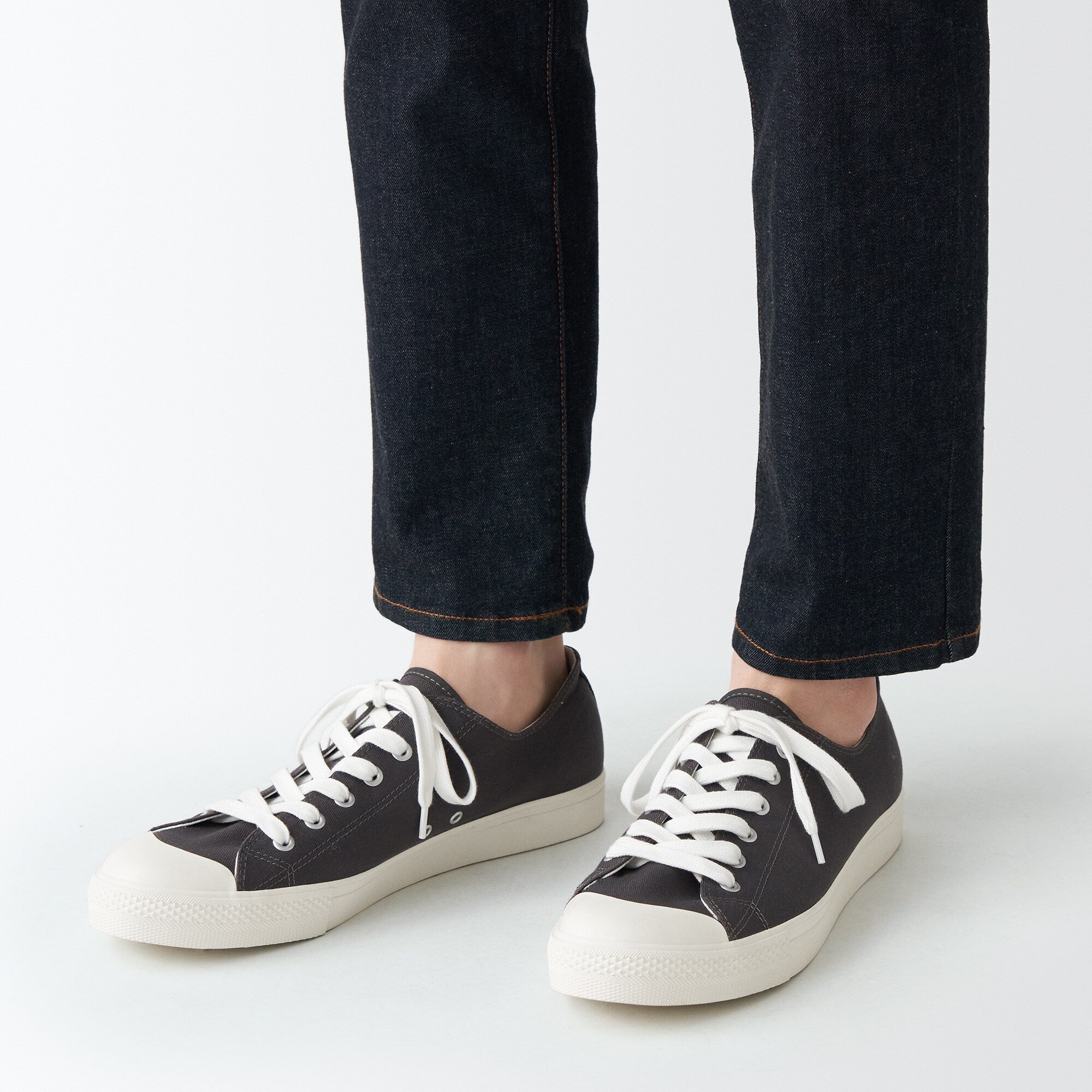 Less Tiring Sneakers Charcoal Grey - Image 2