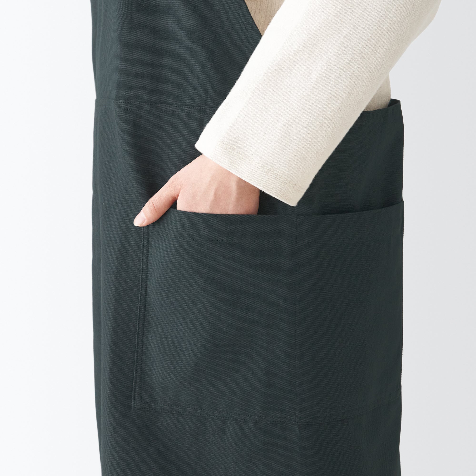 Plain Weave Cotton Shoulder Strap Apron - Dark Grey - Image 4