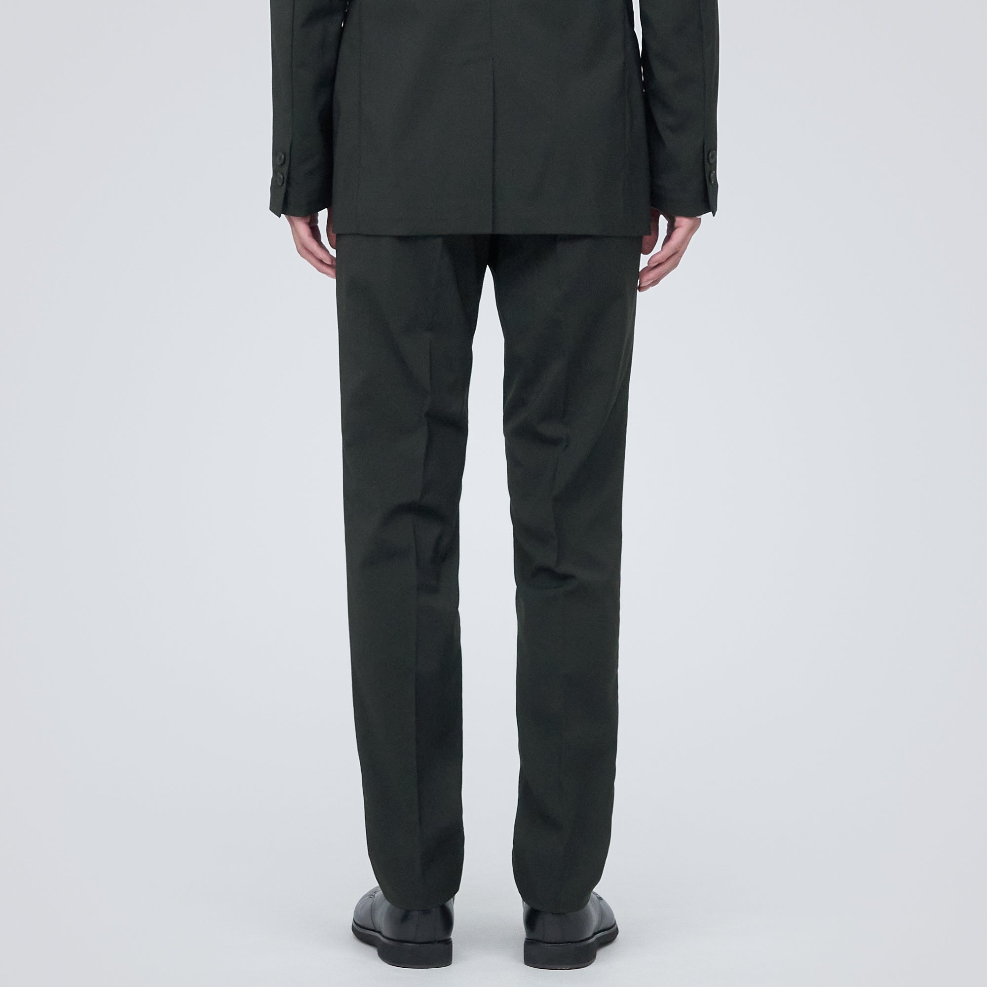 Men's Easy Care Stretch No Tuck Pants - Image 6