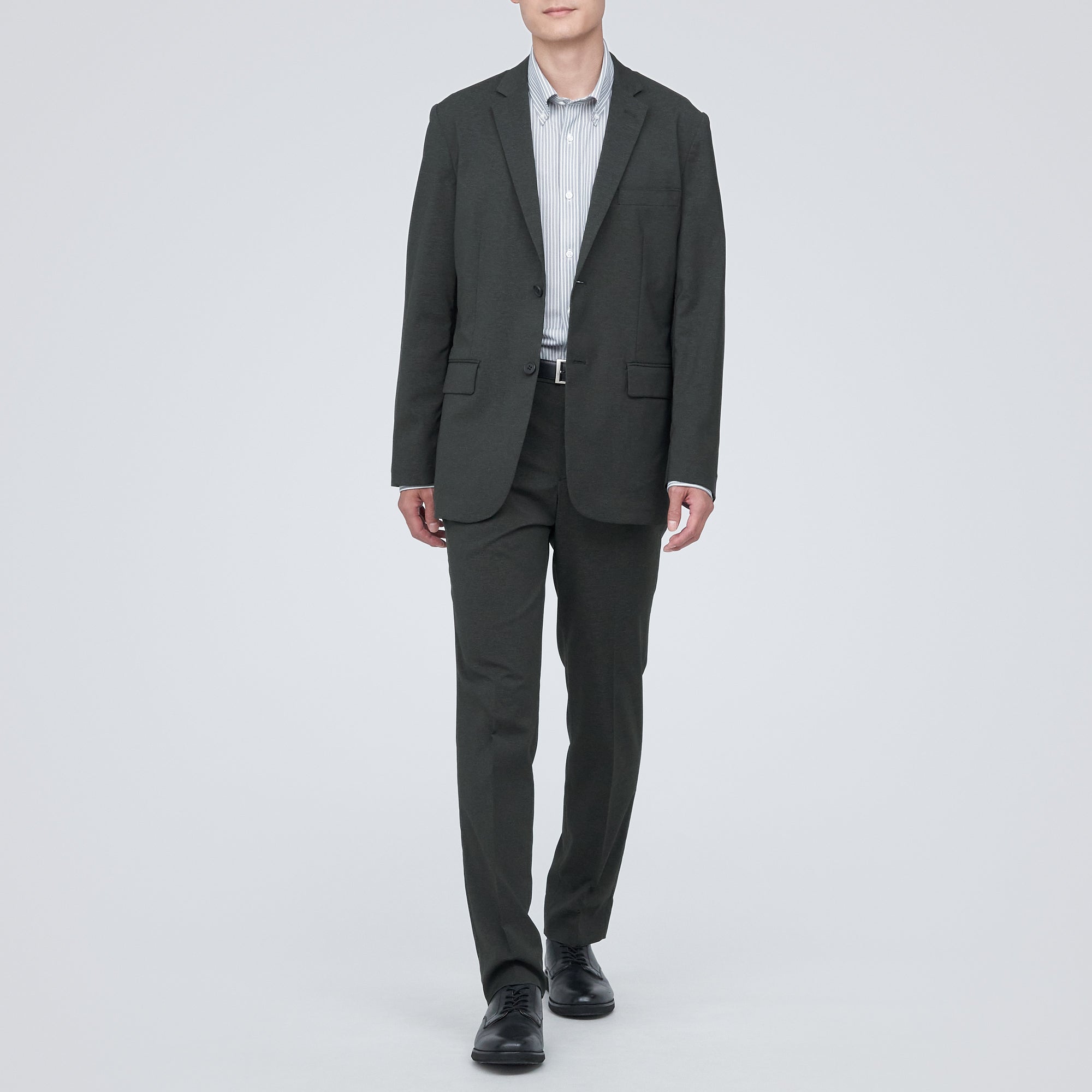 Men's Easy Care Stretch No Tuck Pants - Image 14