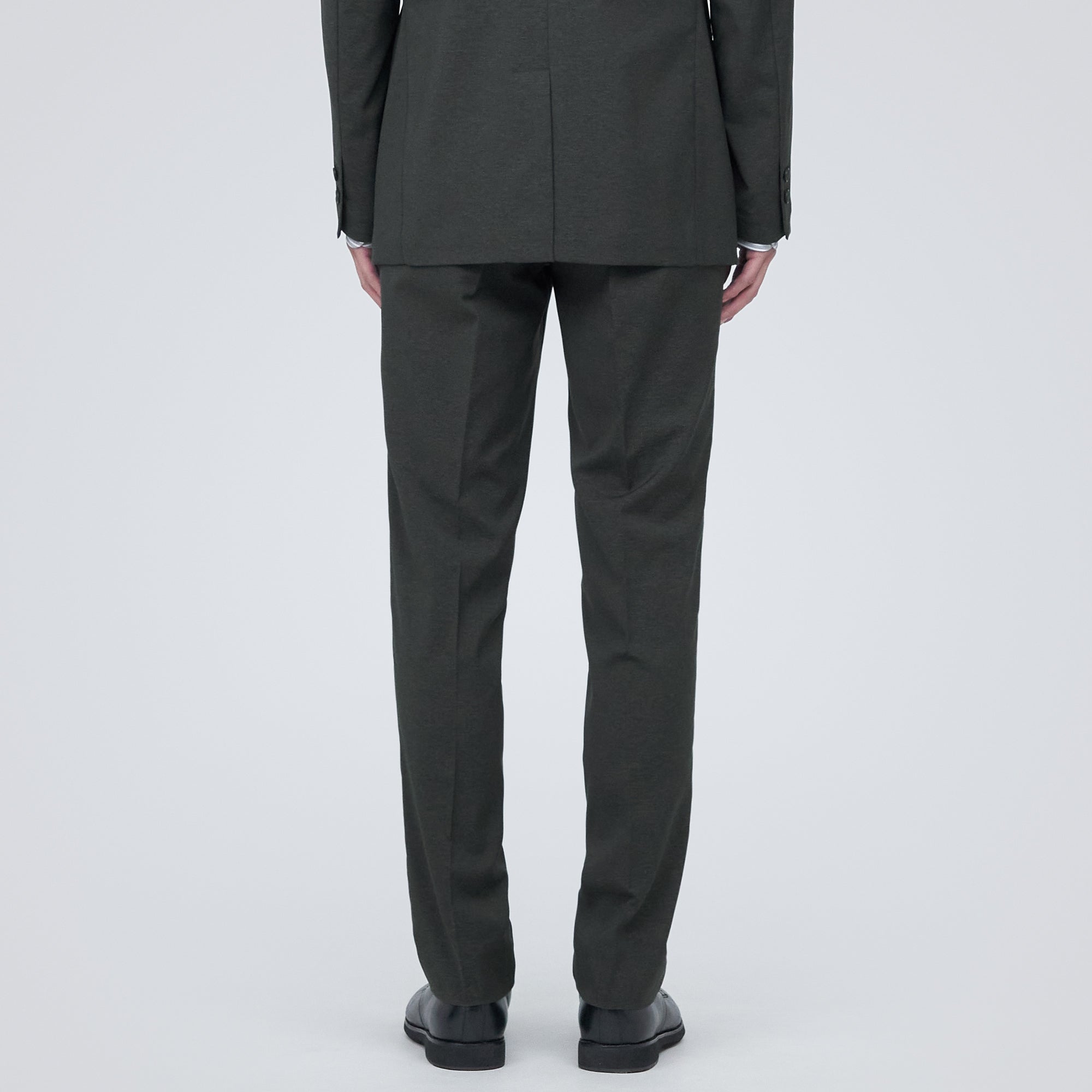 Men's Easy Care Stretch No Tuck Pants - Image 16