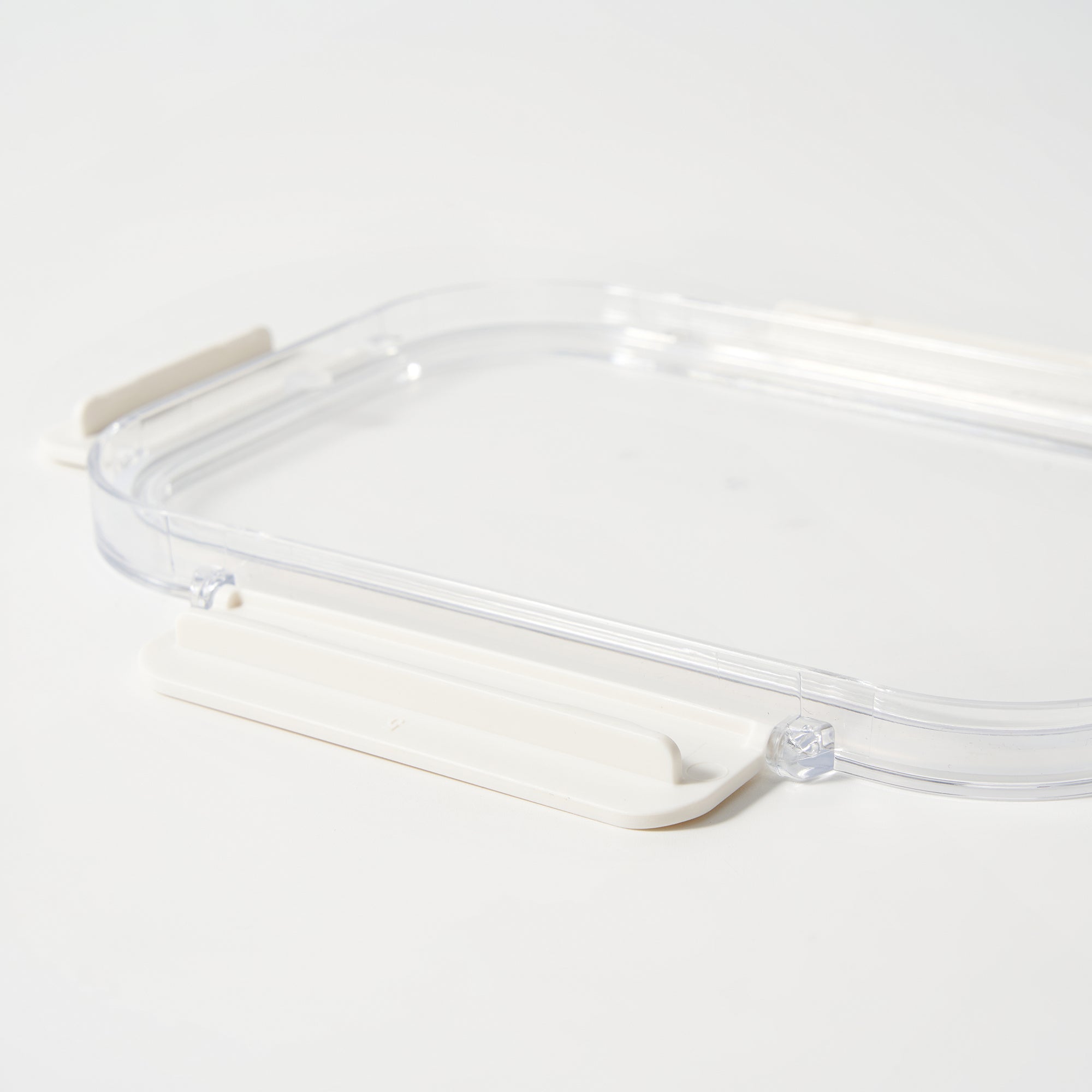 Clear Storage Container - 33.5 fl oz - Image 7