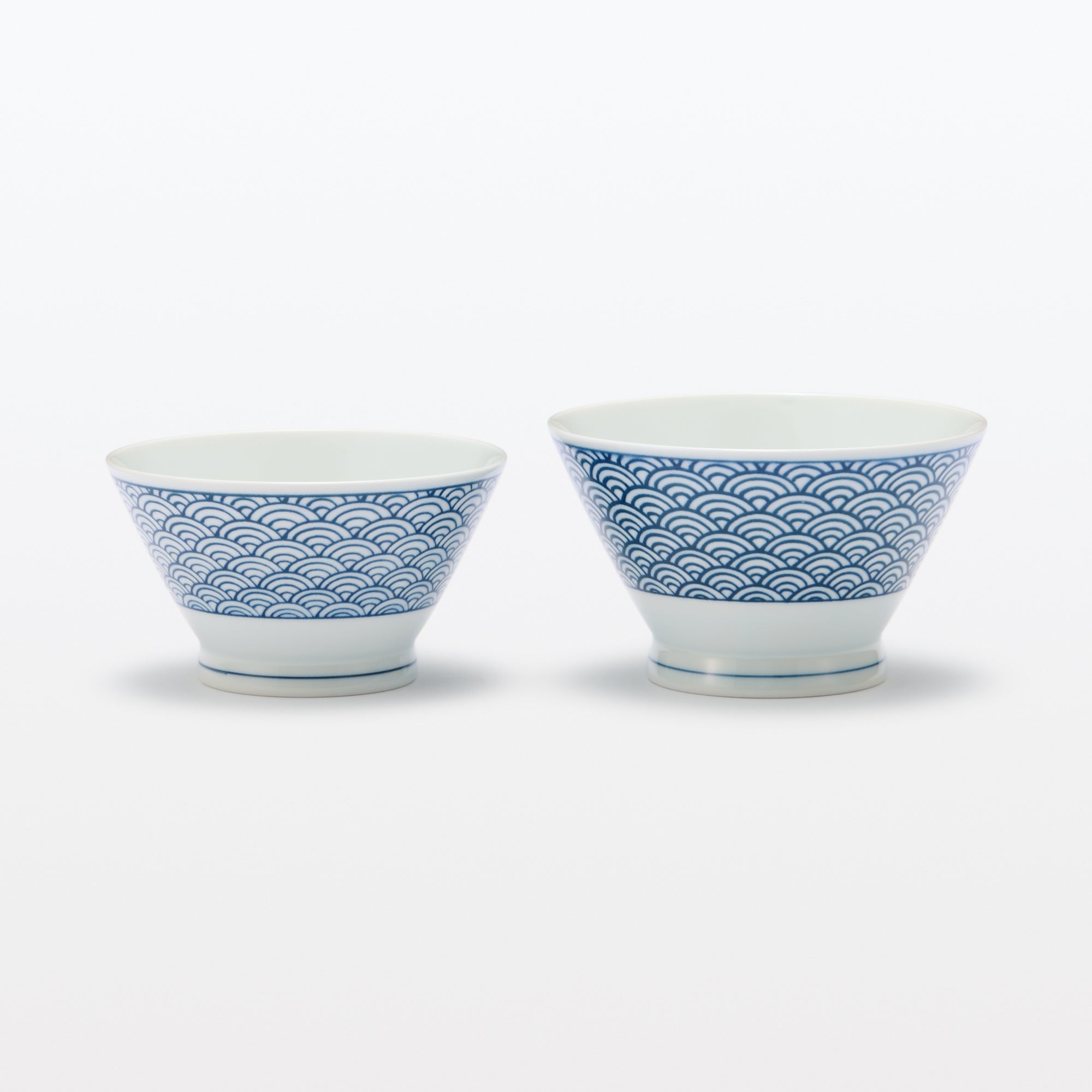 Hasami Ware Rice Bowl - Wave Pattern - Image 13
