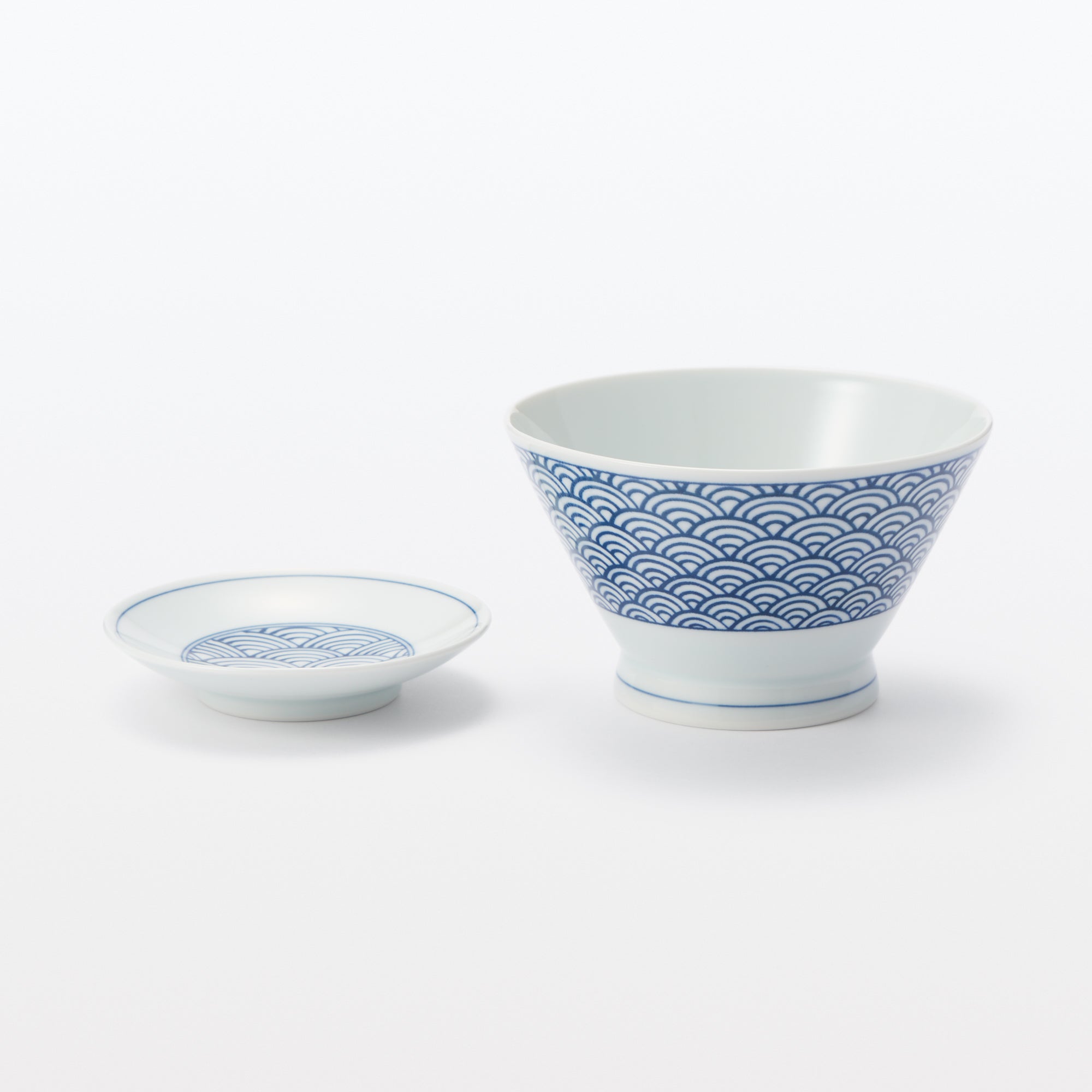 Hasami Ware Rice Bowl - Wave Pattern - Image 15
