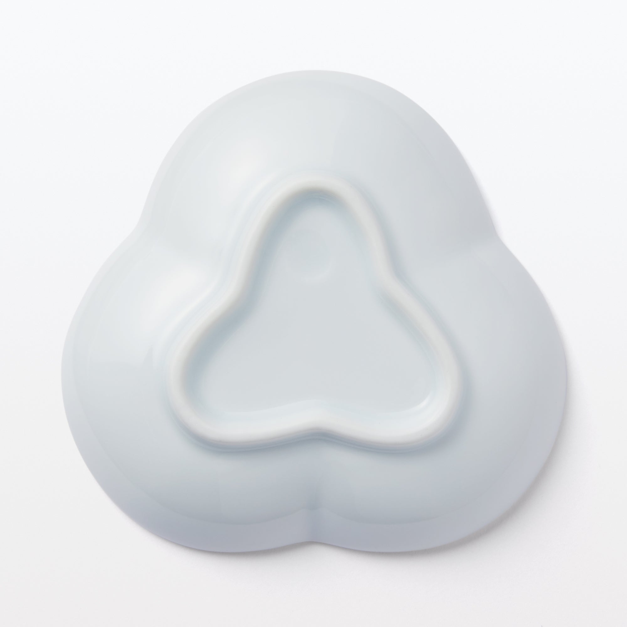 Hasami Ware Lucky Small Plate - Pine - White - Image 4