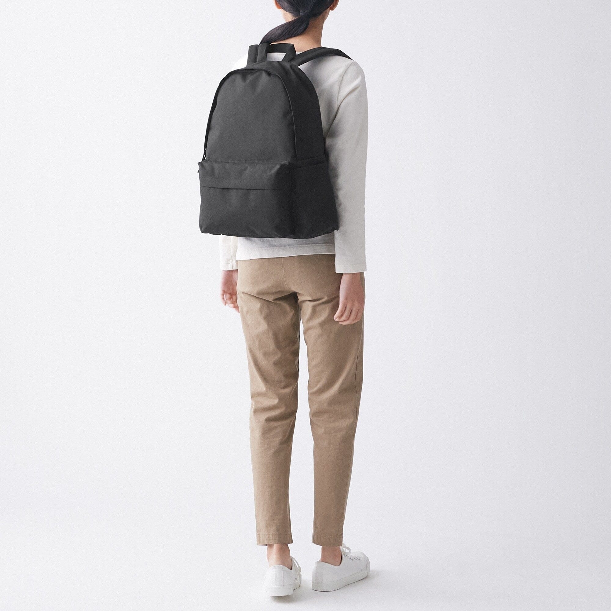 Less Tiring Water Repellent Backpack - Image 24