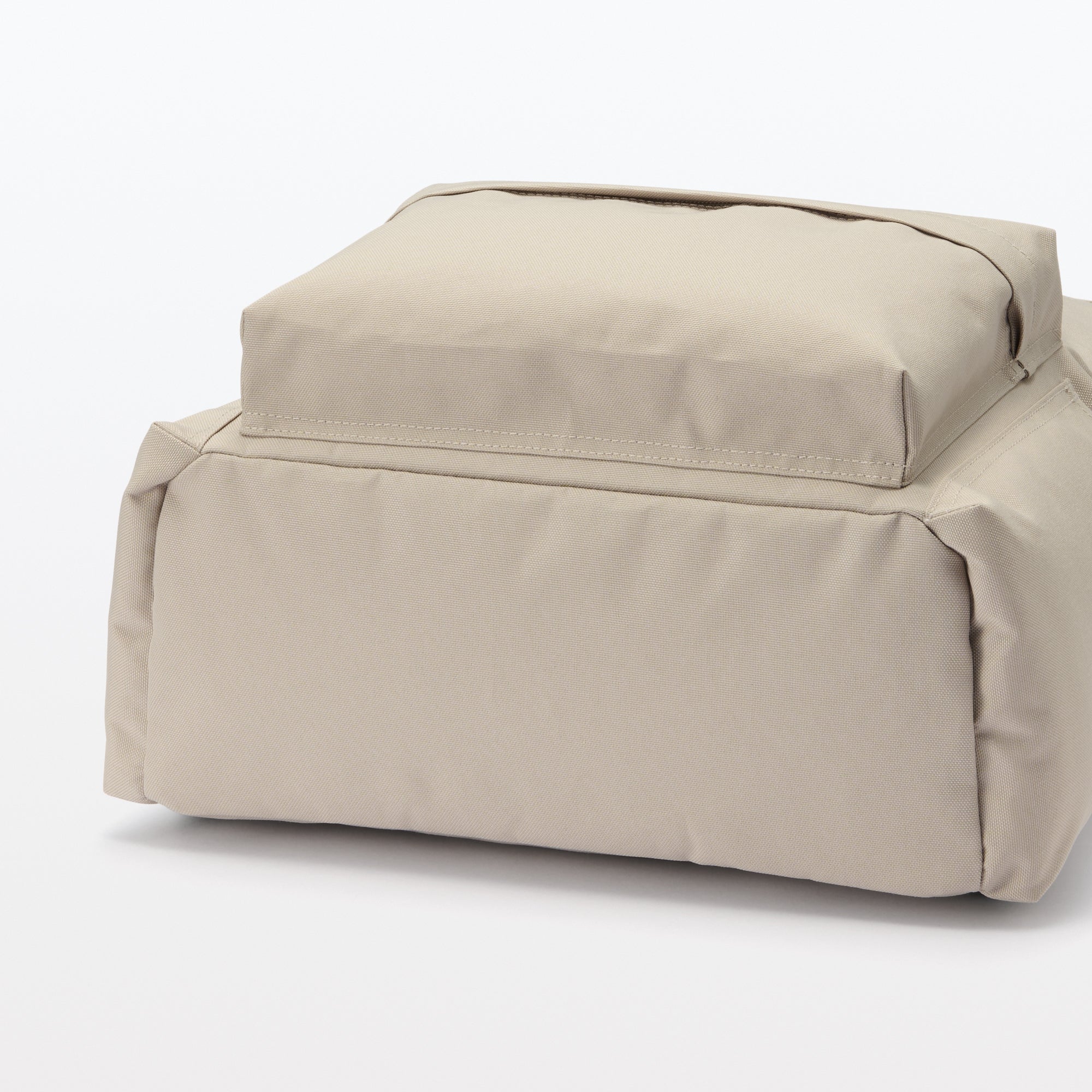 Less Tiring Water Repellent Backpack - Image 33