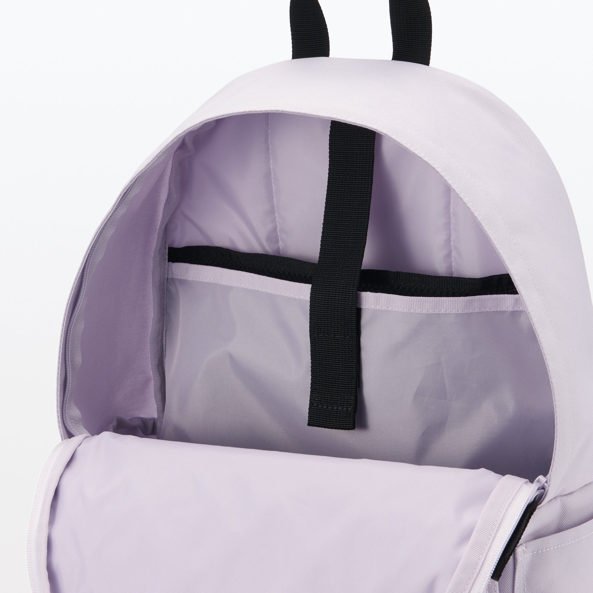 Less Tiring Water Repellent Backpack - Image 4