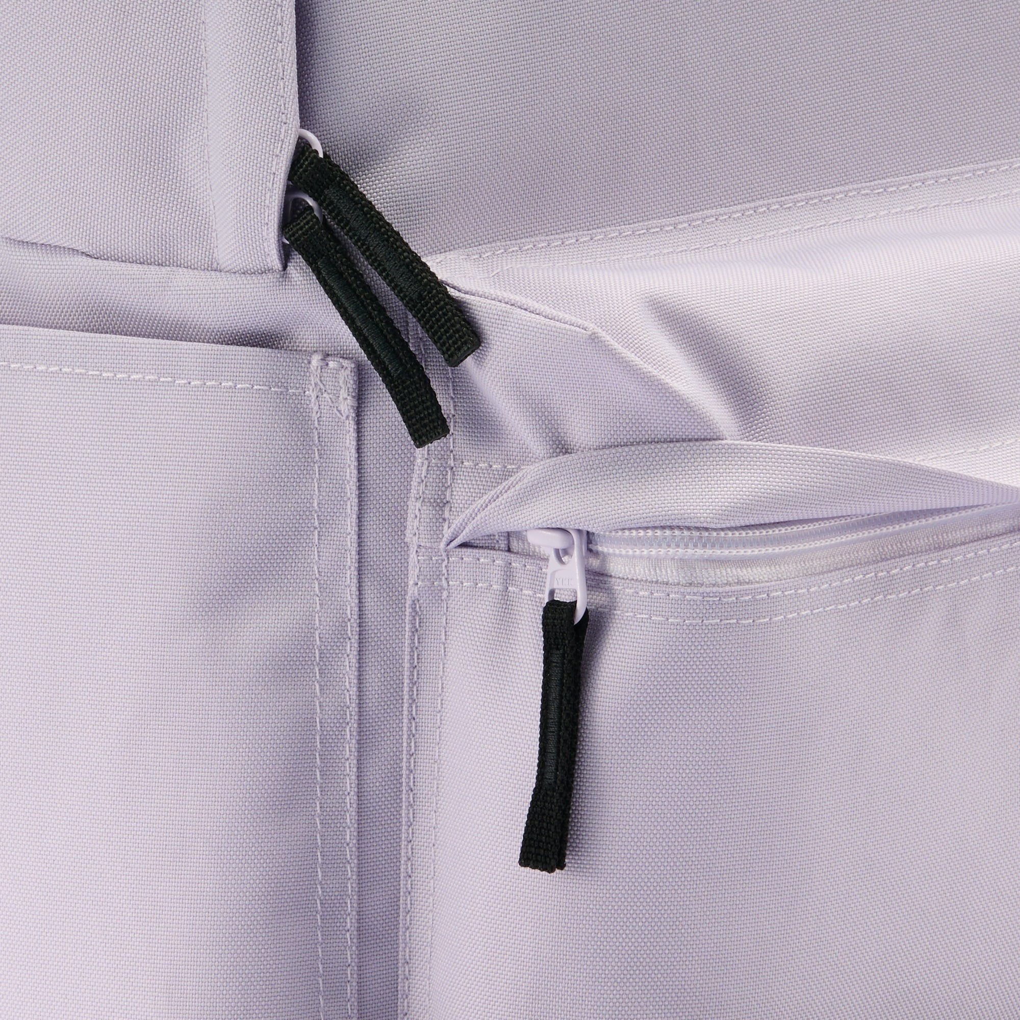 Less Tiring Water Repellent Backpack - Image 7