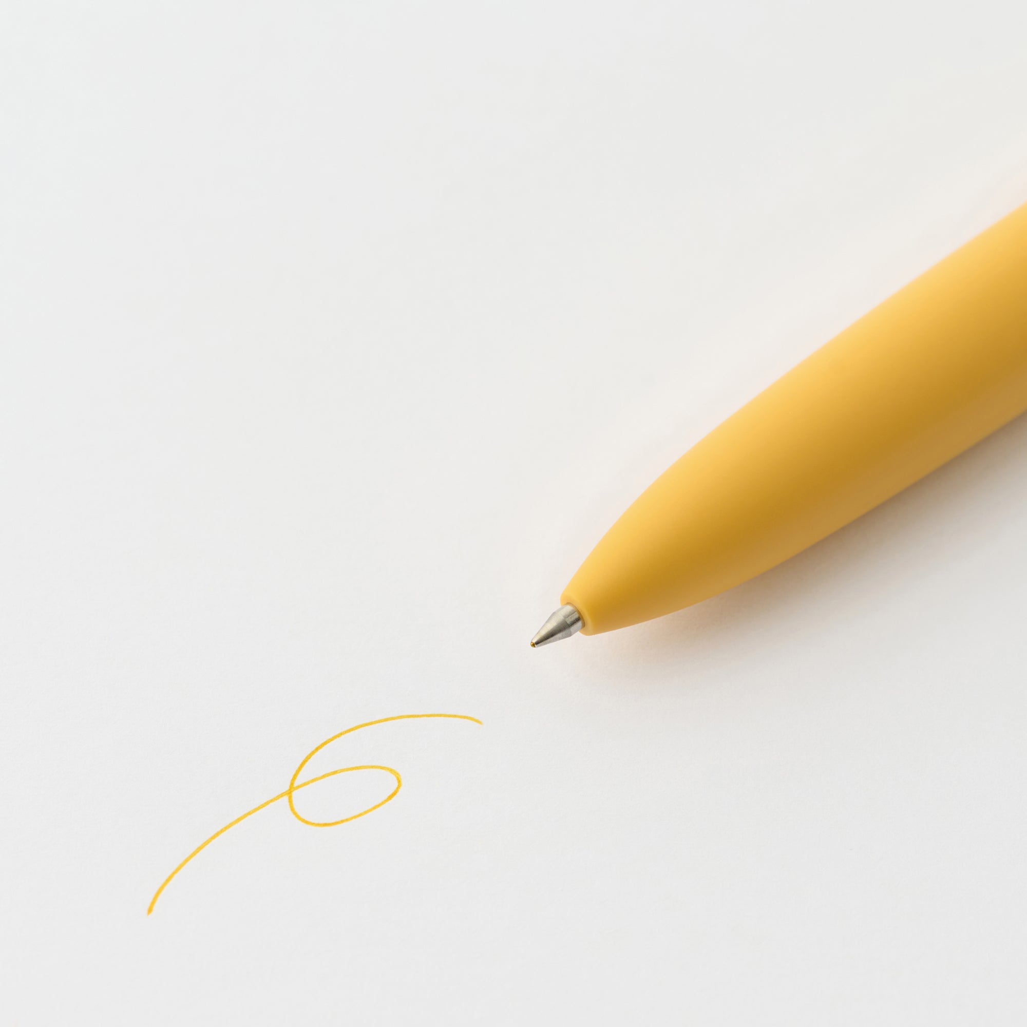 Compact Gel Ink Ballpoint Pen Knock Type 0.5 mm - Yellow - Image 2