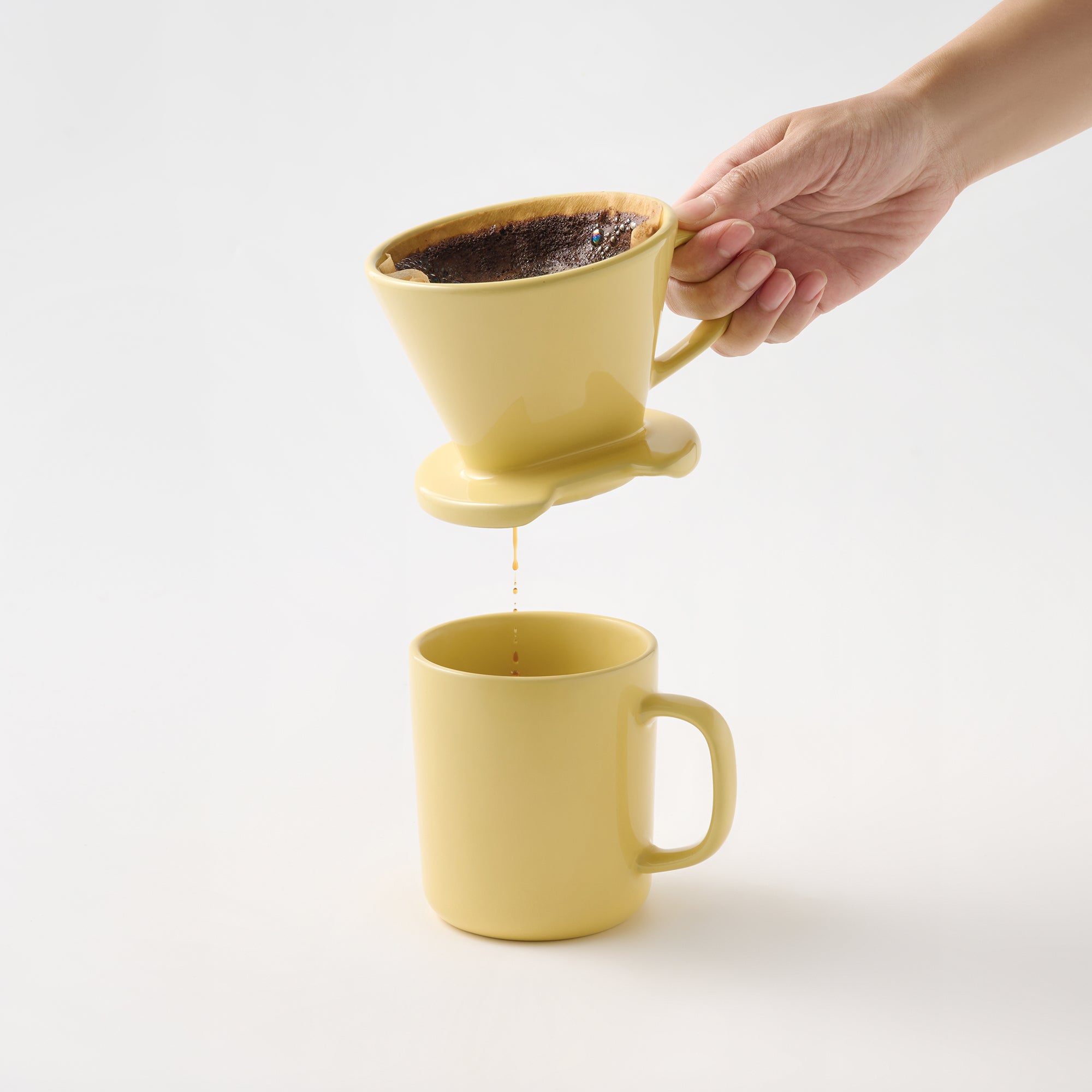 Stoneware Coffee Dripper - Light Yellow - Image 9