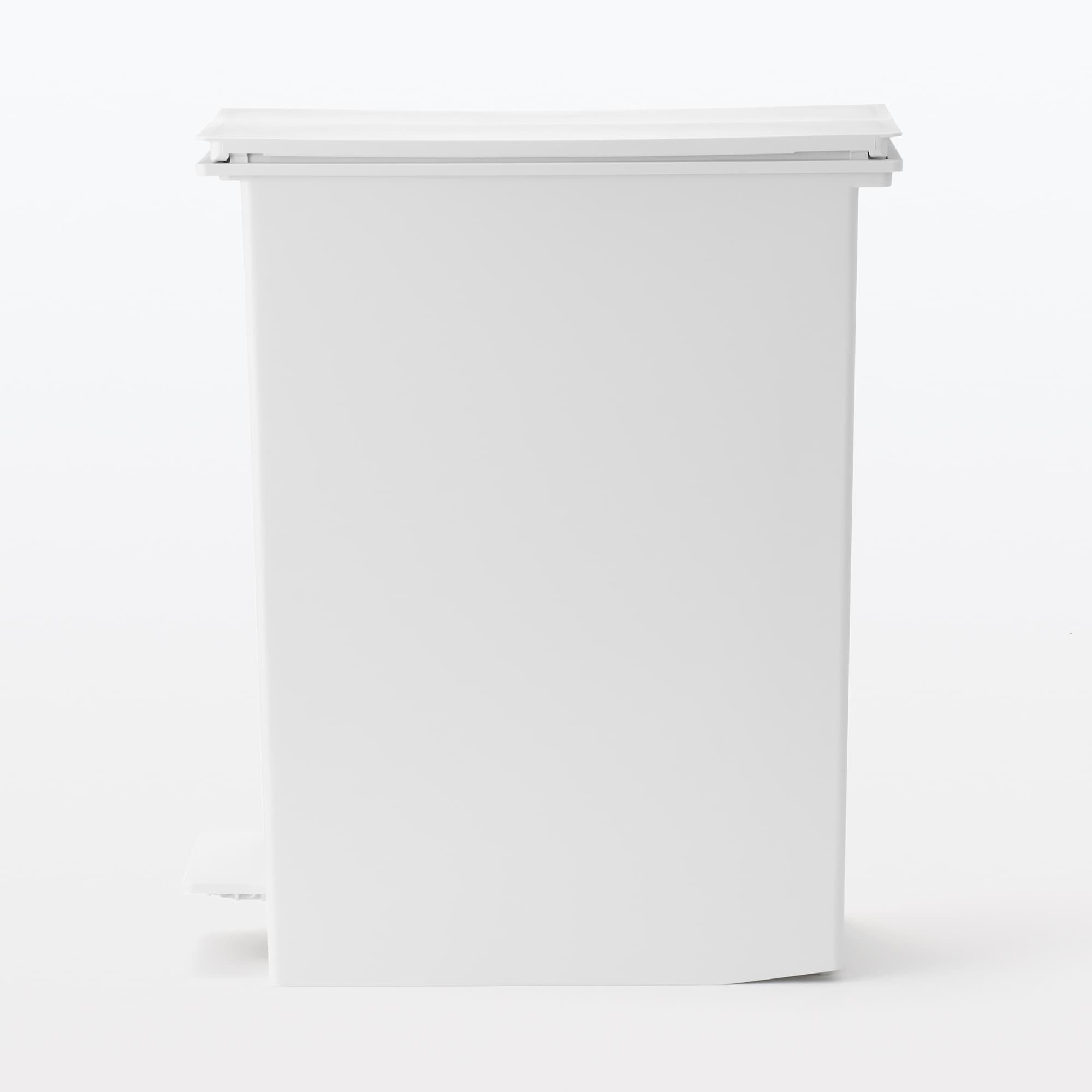 Polypropylene Pedal Dust Bin with Double-Hinged Lid - 9.3 gal - Image 4