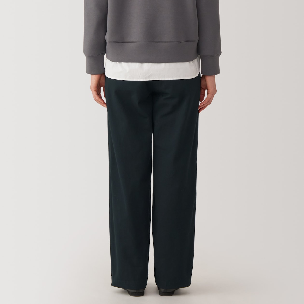 Women's Slub Yarn Chino Darted Wide Pants - Image 33