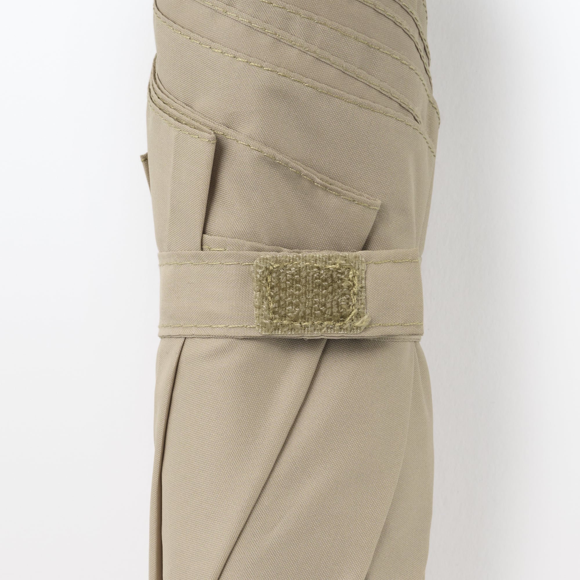 All-Weather Foldable Umbrella Black - Image 15