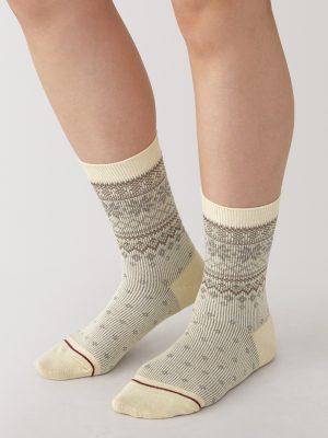 Right Angle Warm Pattern Socks