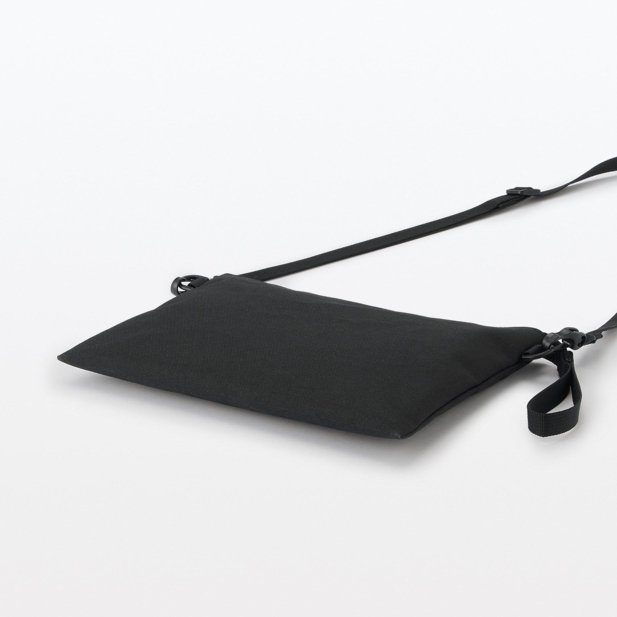 2-Way Water Repellent Sacoche - Image 5