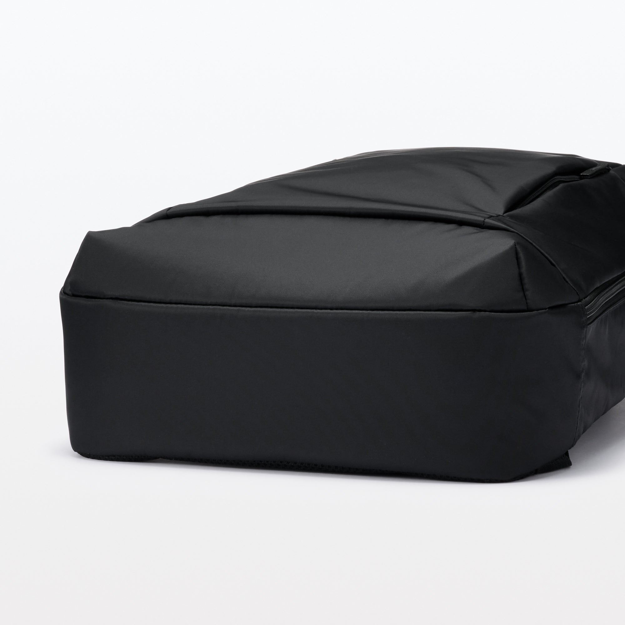 Less Tiring Backpack for Business - Image 5