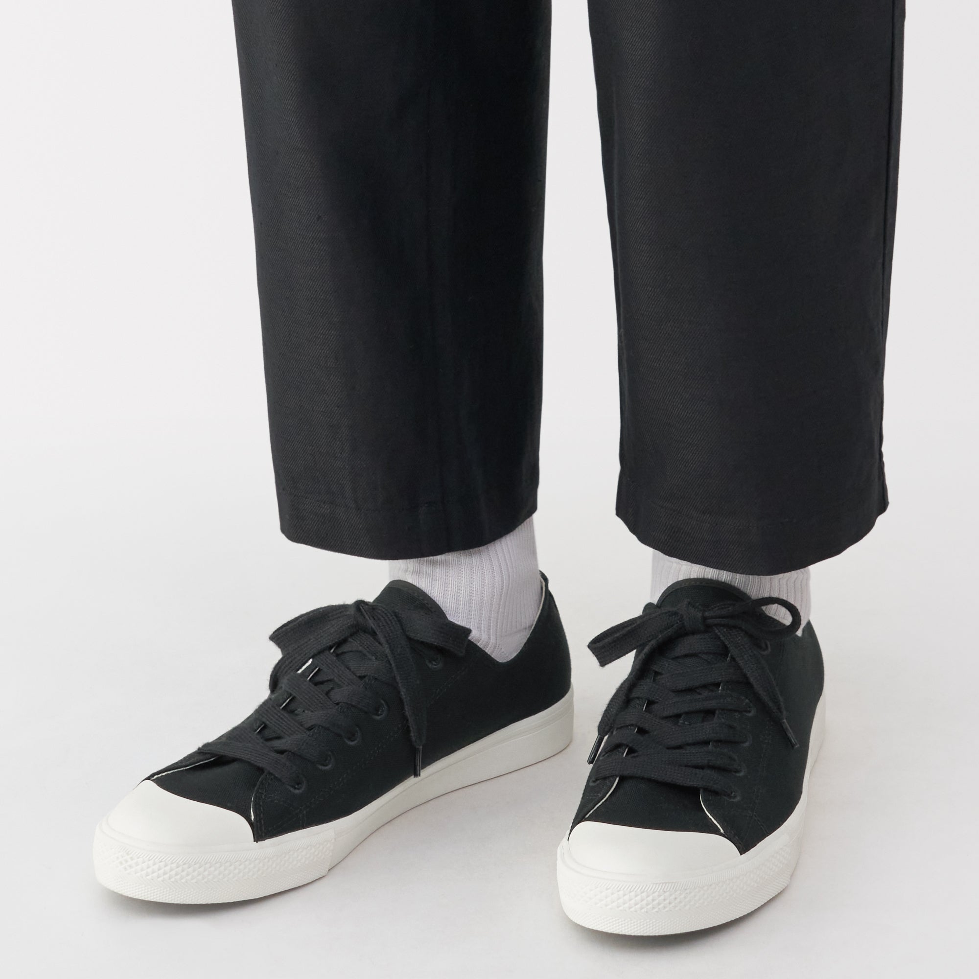 Less Tiring Sneakers Black - Image 2