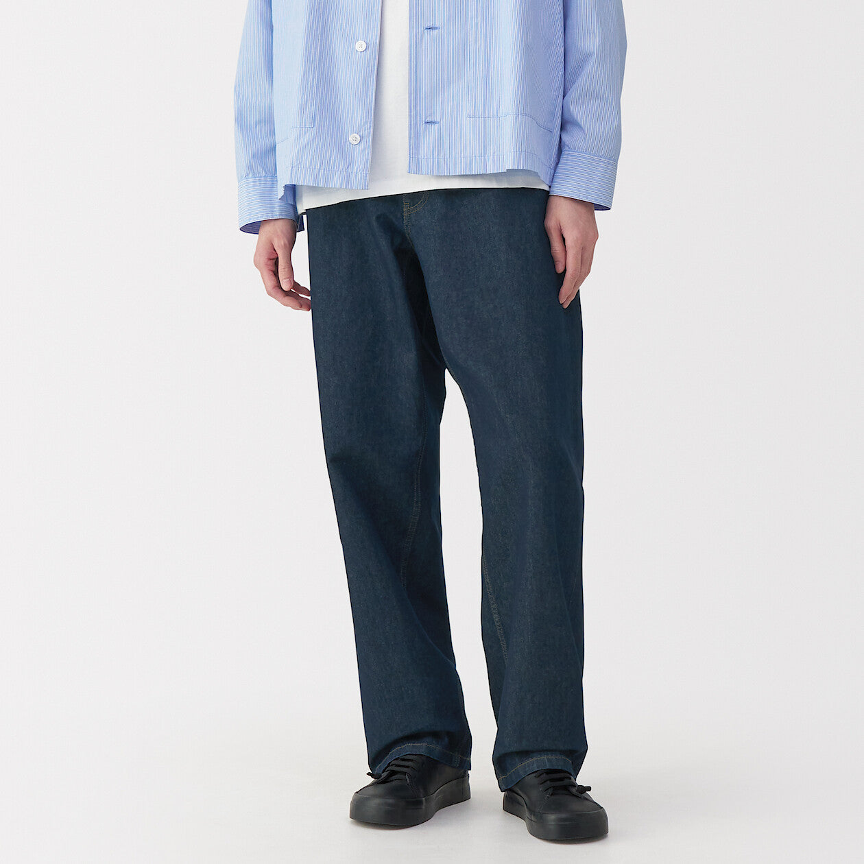 Labo Men's Washi Blend Denim 5-Pocket Wide Pants (L32) - Image 3