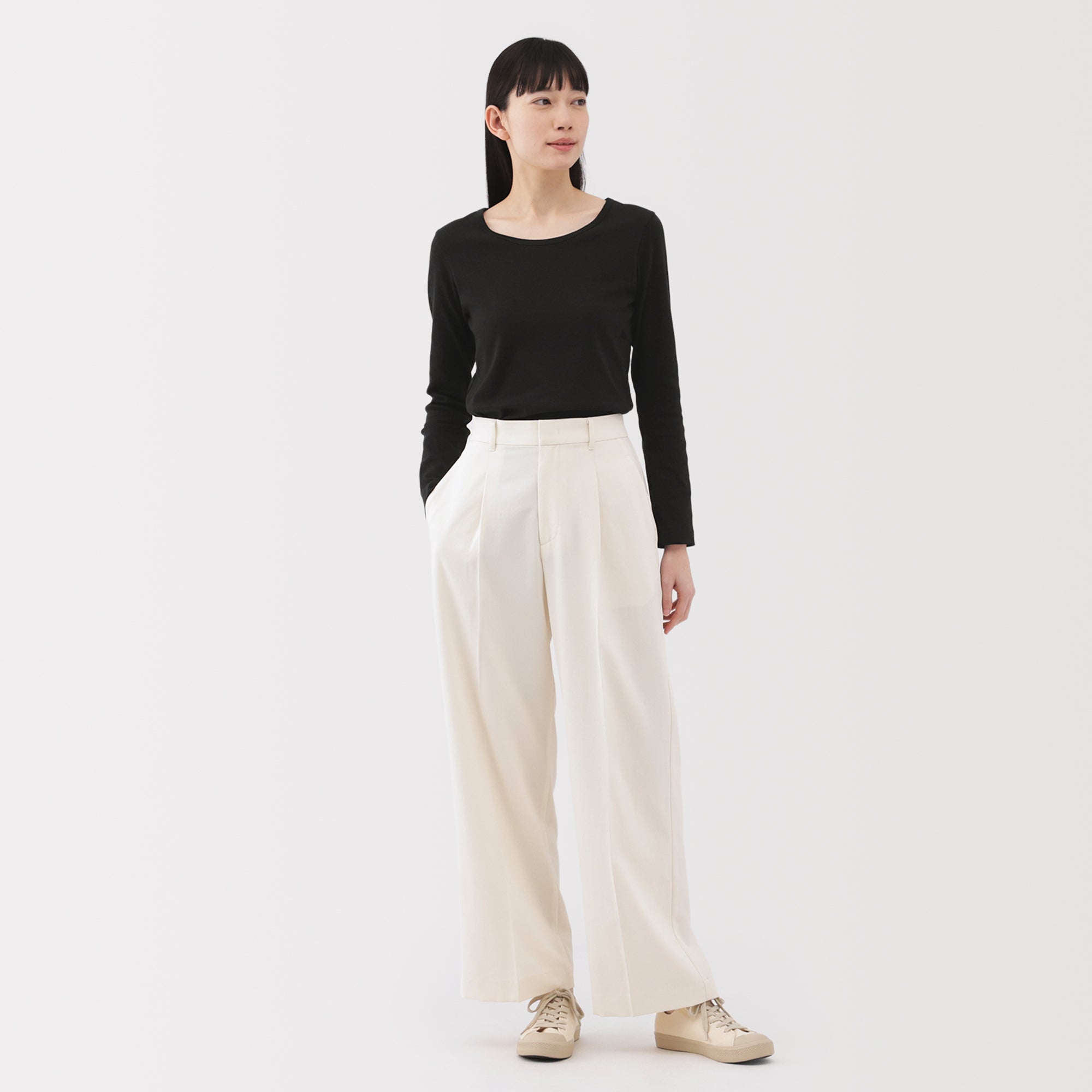 Women's Stretch Ribbed Crew Neck Long Sleeve T-Shirt - Image 4