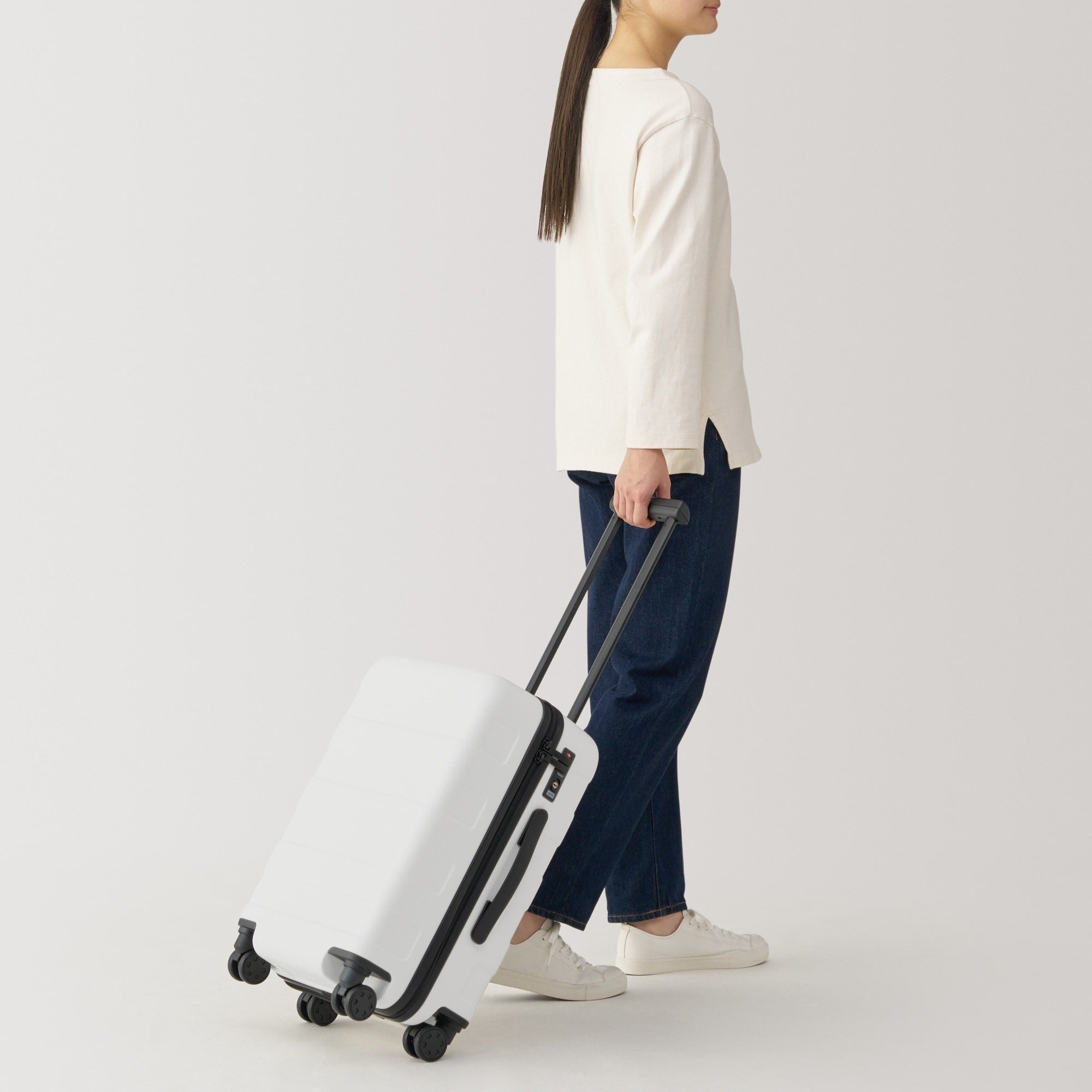 Adjustable Handle Hard Shell Suitcase 36L | Carry-On - Image 16