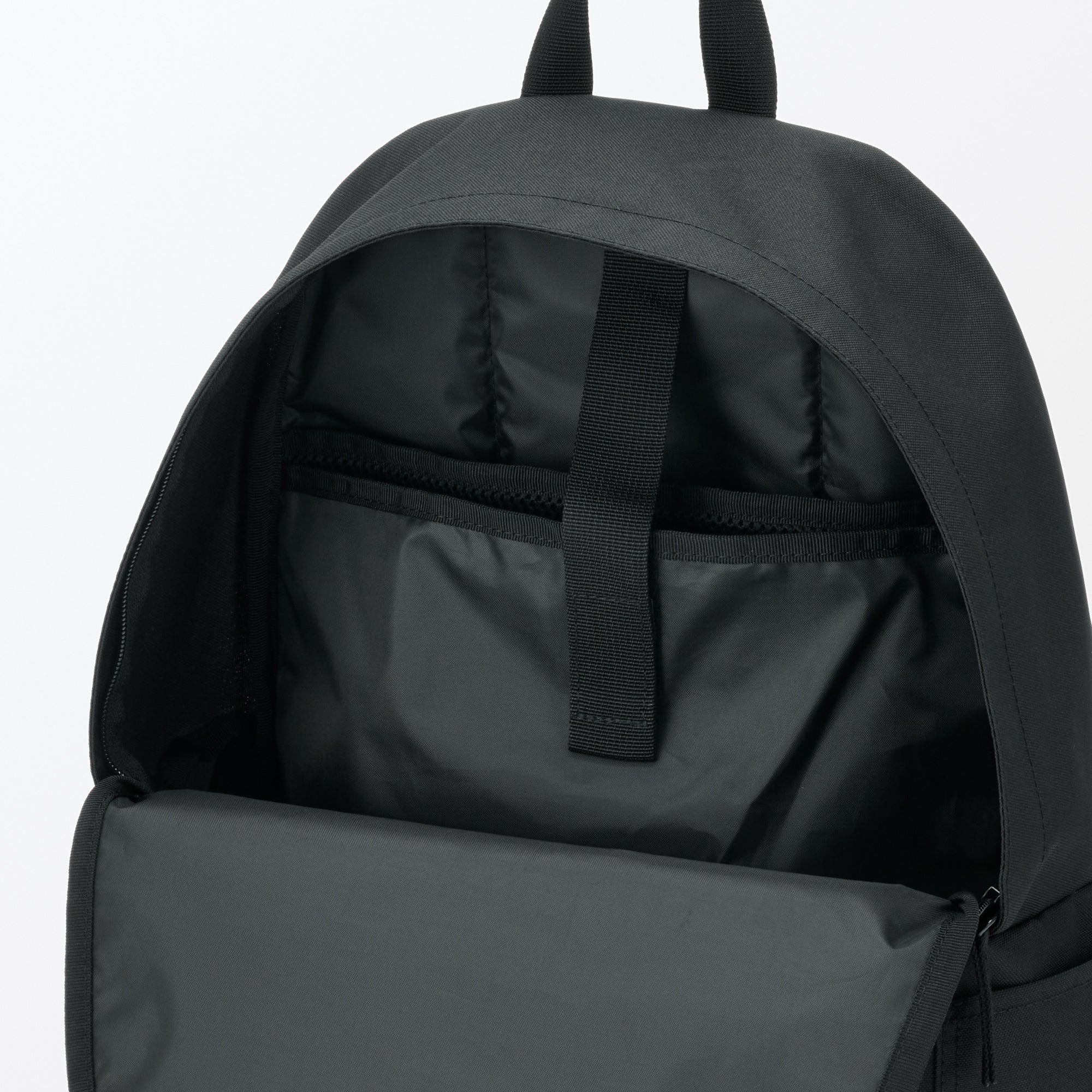Less Tiring Water Repellent Backpack - Image 32