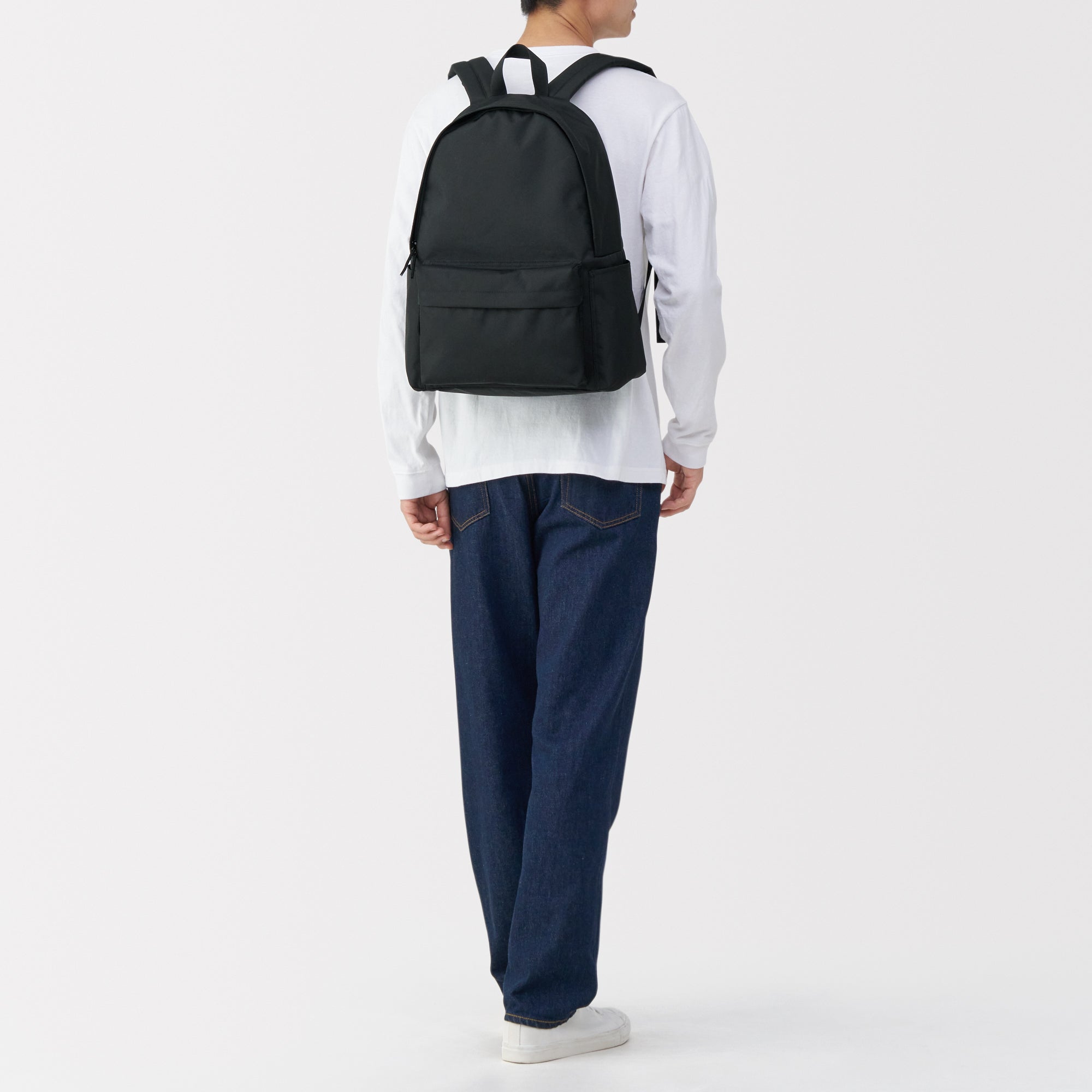 Less Tiring Water Repellent Backpack - Image 39